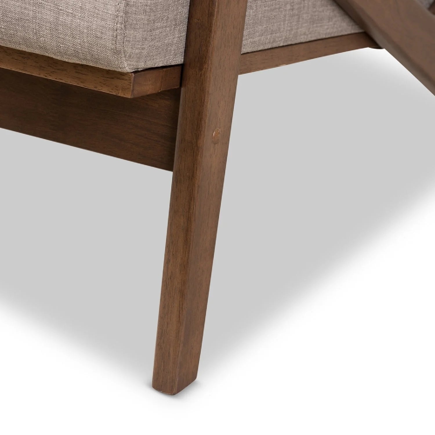 Luxury Retro Padded Lounge Chair Modern Italian Style for Villa
