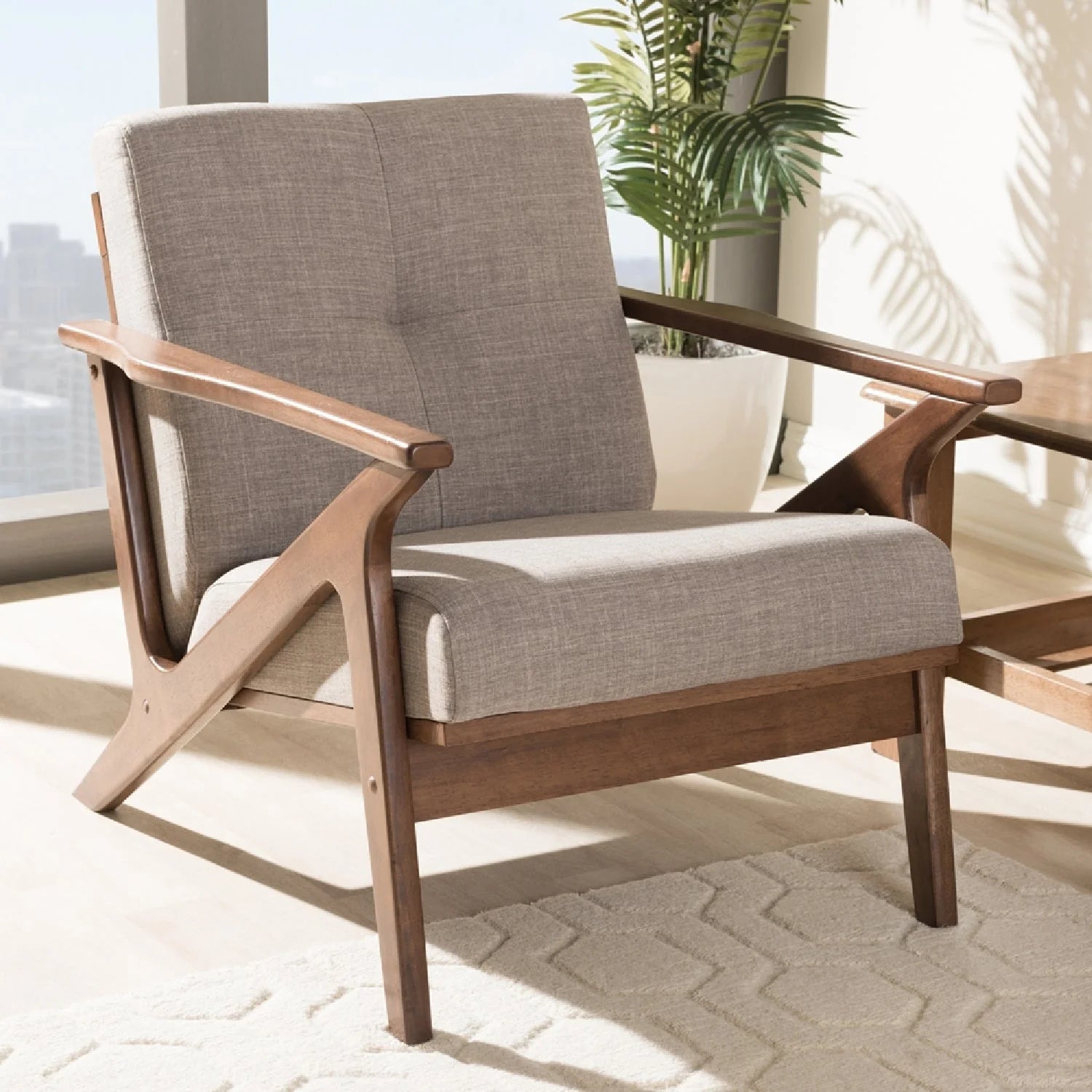 Luxury Retro Padded Lounge Chair Modern Italian Style for Villa