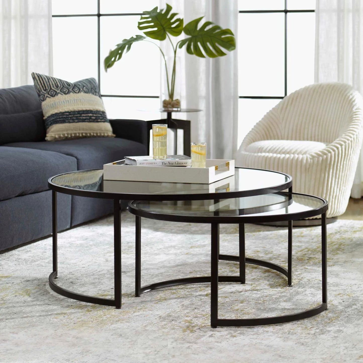 Luxury Rhea Black Glass Round Nesting Coffee Table Modern Italian Style for Villa