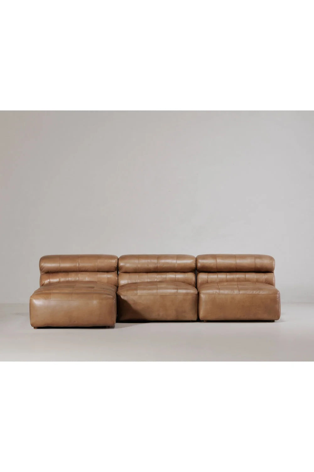 Luxury Ribbed Tan Leather Chaise Lounge Modern Italian Style for Villa