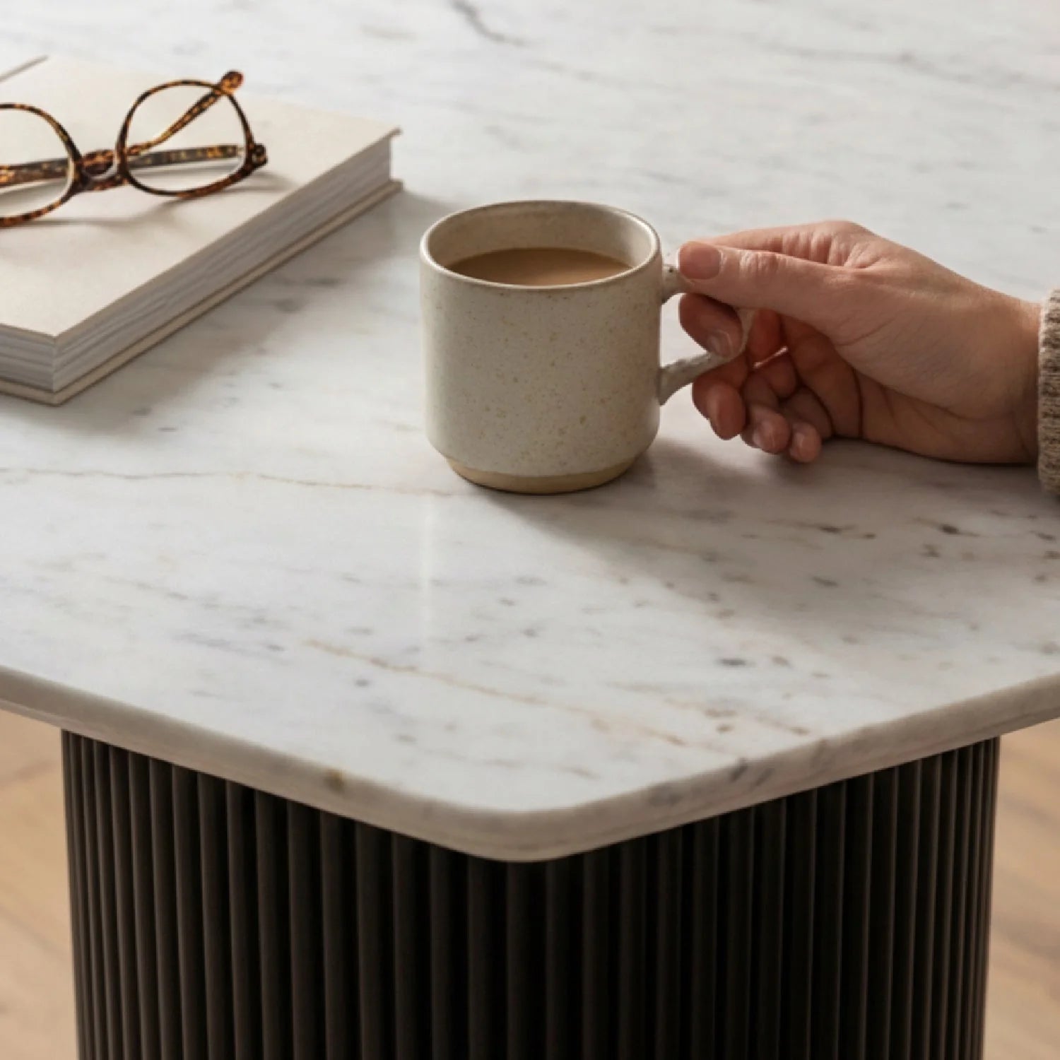 Luxury Rivas White Marble Hexagonal Dining Table Modern Italian Style for Villa