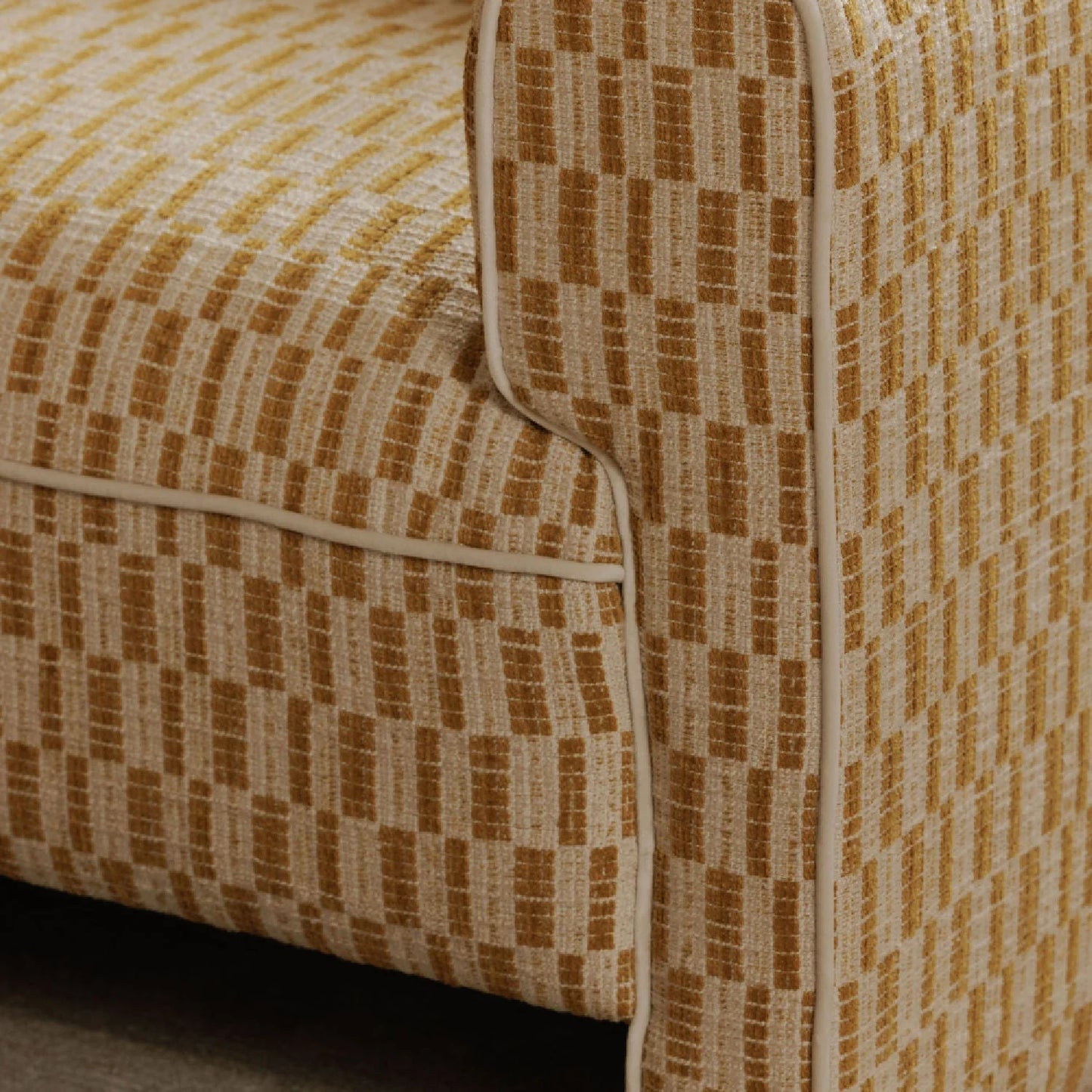 Luxury Rolled-Arm Accent Chair Modern Italian Style for Villa