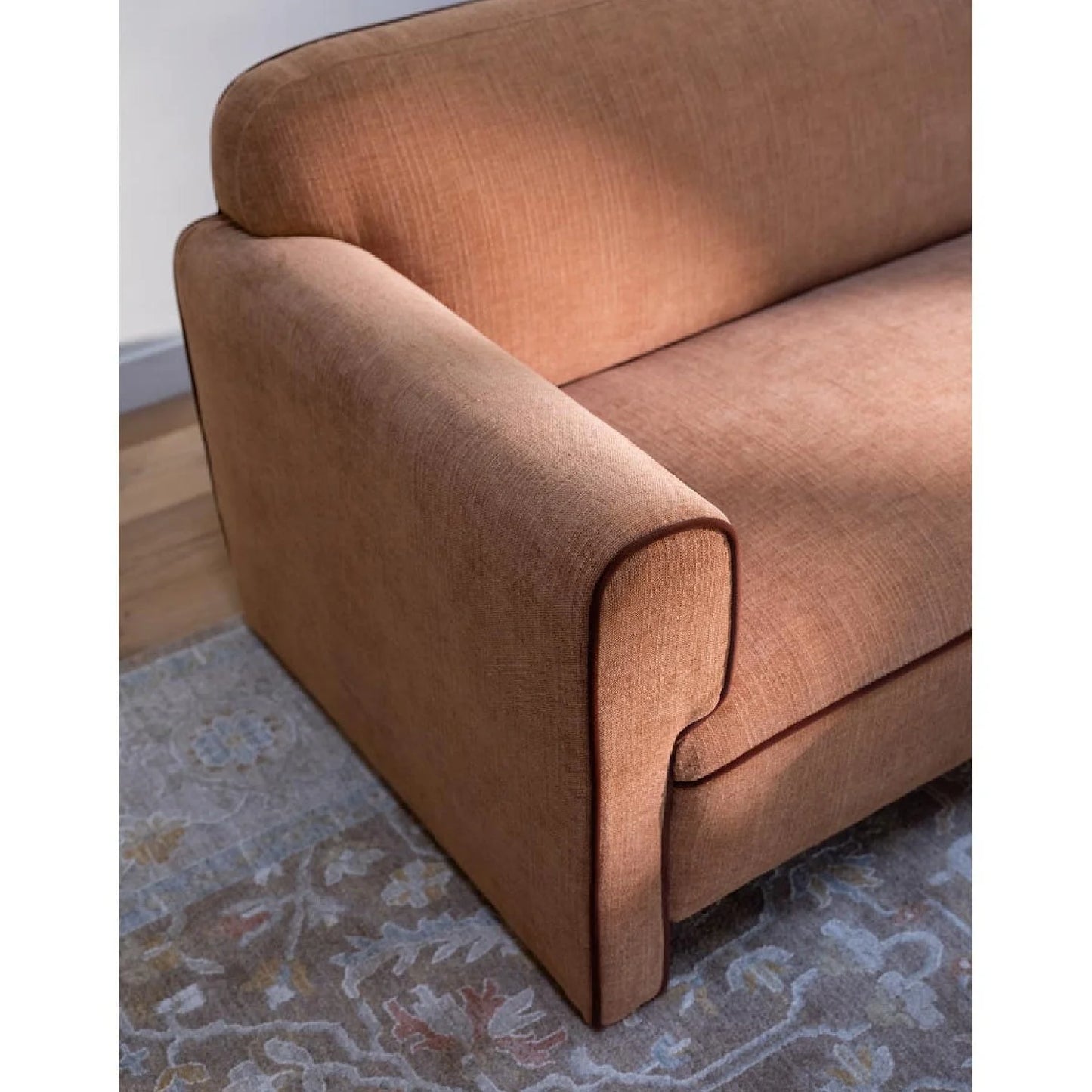 Luxury Rolled Arm Fabric Sofa Modern Italian Style for Villa