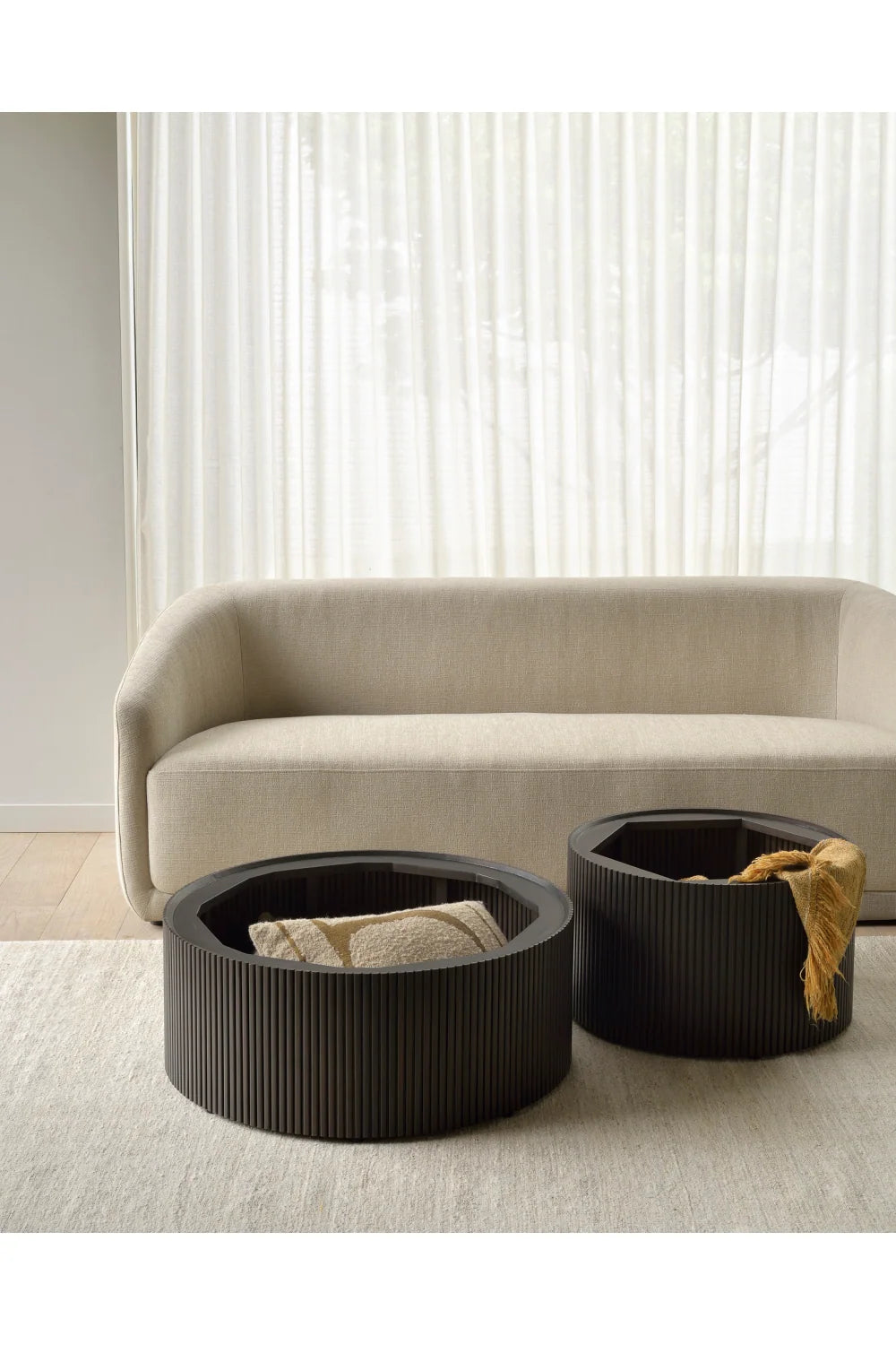 Luxury Roller Max Round Wood Storage Coffee Table Modern Italian Style for Villa
