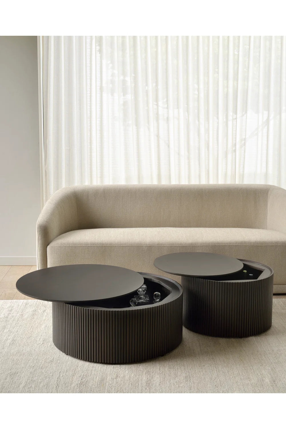 Luxury Roller Max Round Wood Storage Coffee Table Modern Italian Style for Villa