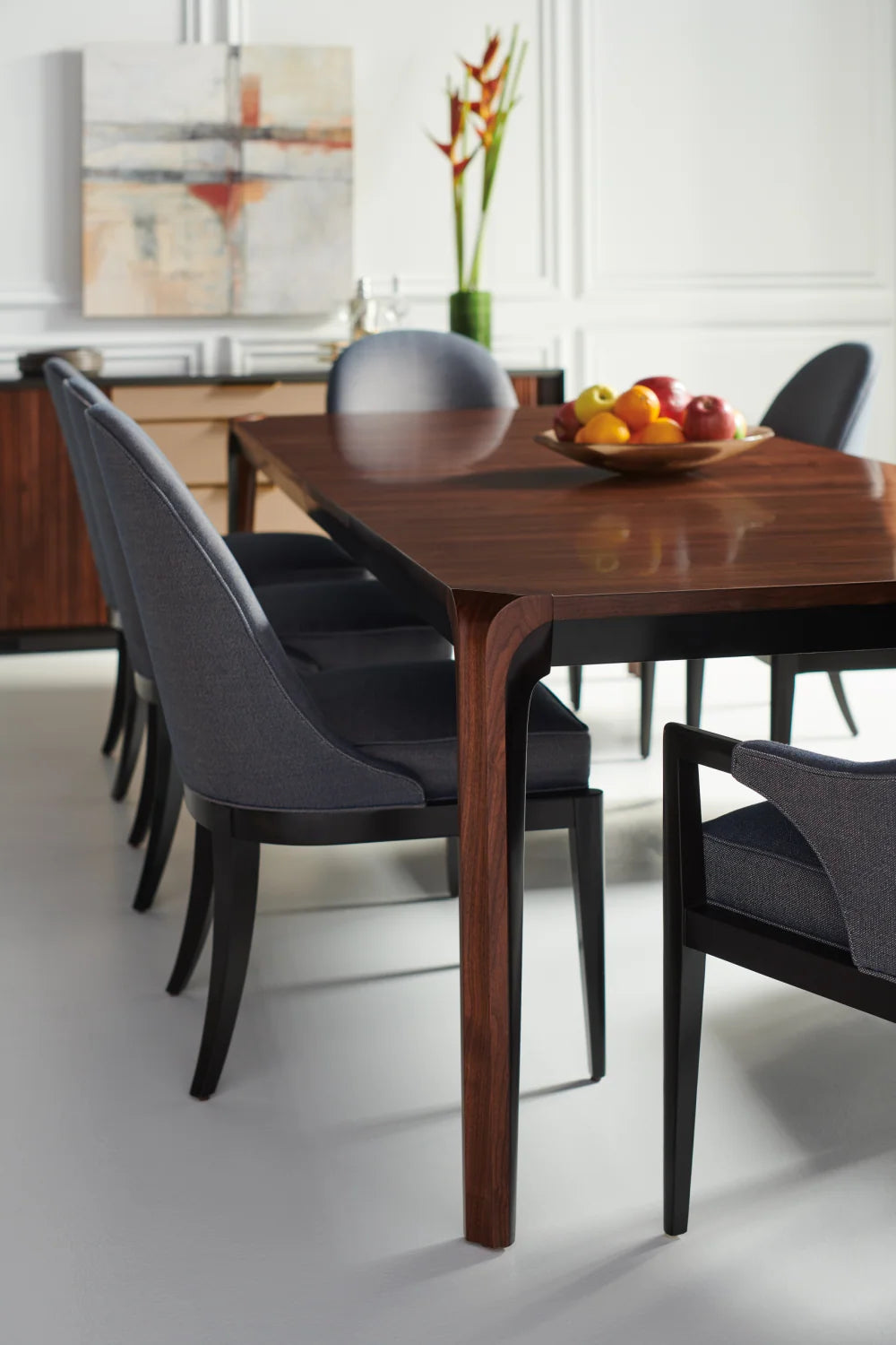 Luxury Room for More Extendable Dining Table Modern Italian Style for Villa