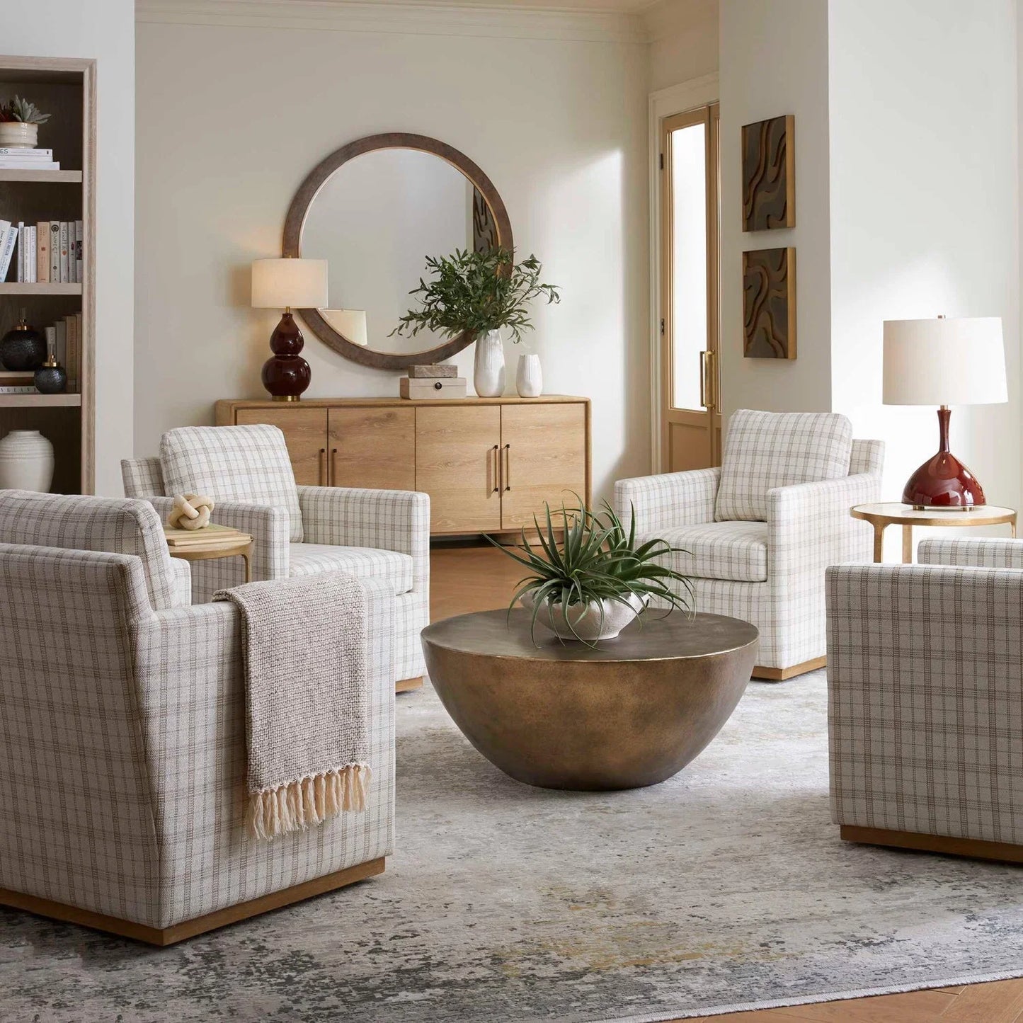 Luxury Round Antique Gold Aluminum Coffee Table Modern Italian Style for Villa