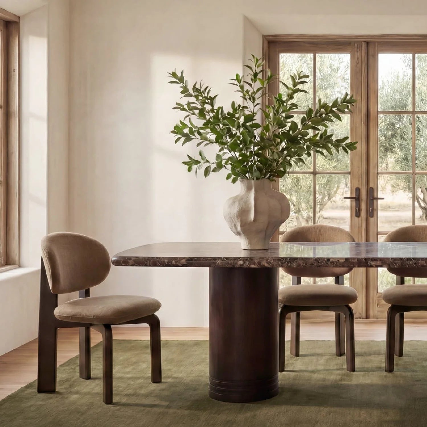 Luxury Round-Back Modern Dining Chair European Style for Villa