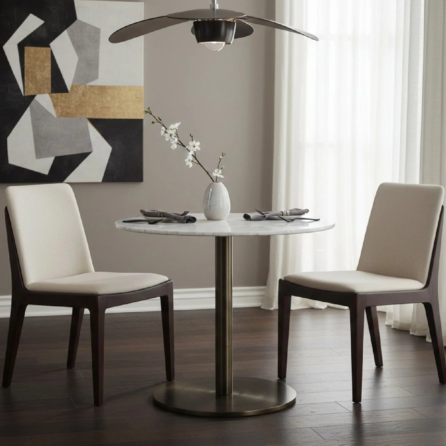 Luxury Round Carrara Marble Bistro Table Modern Italian Style for Villa