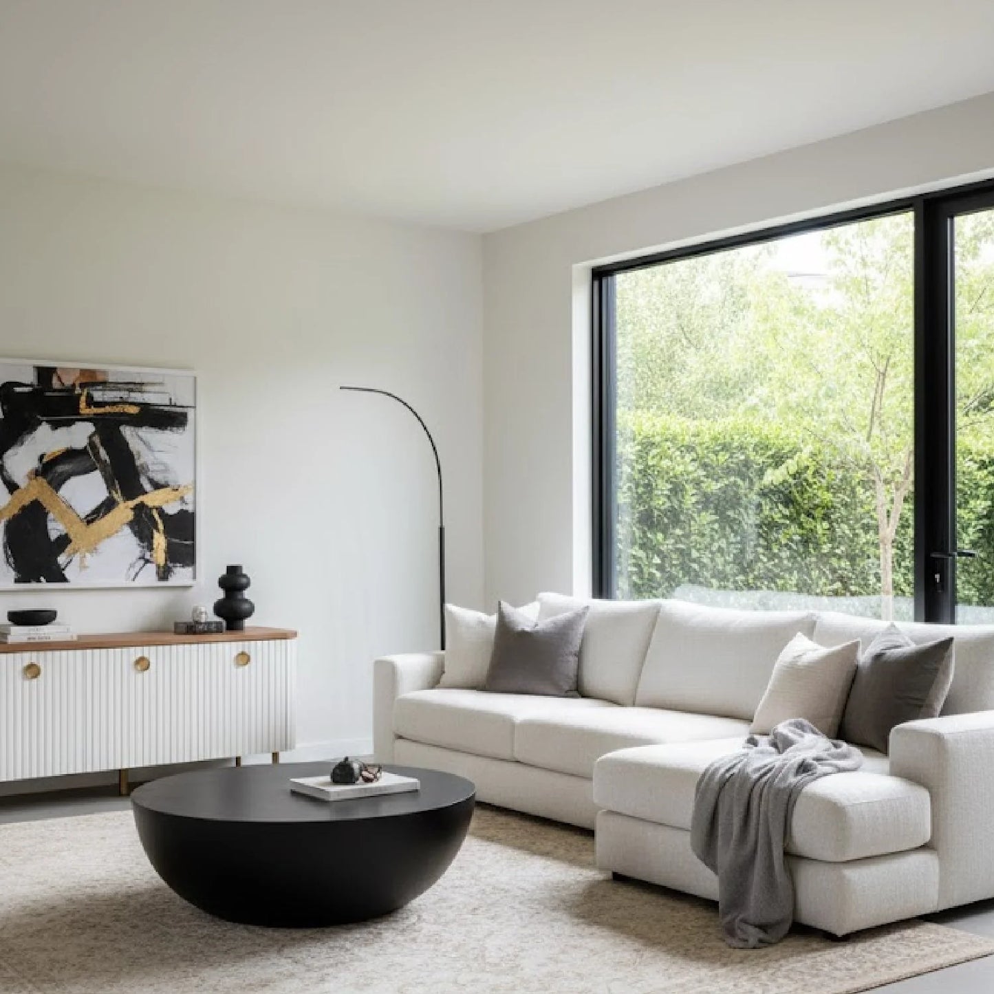 Luxury Round Concrete Coffee Table Modern Italian Style for Villa