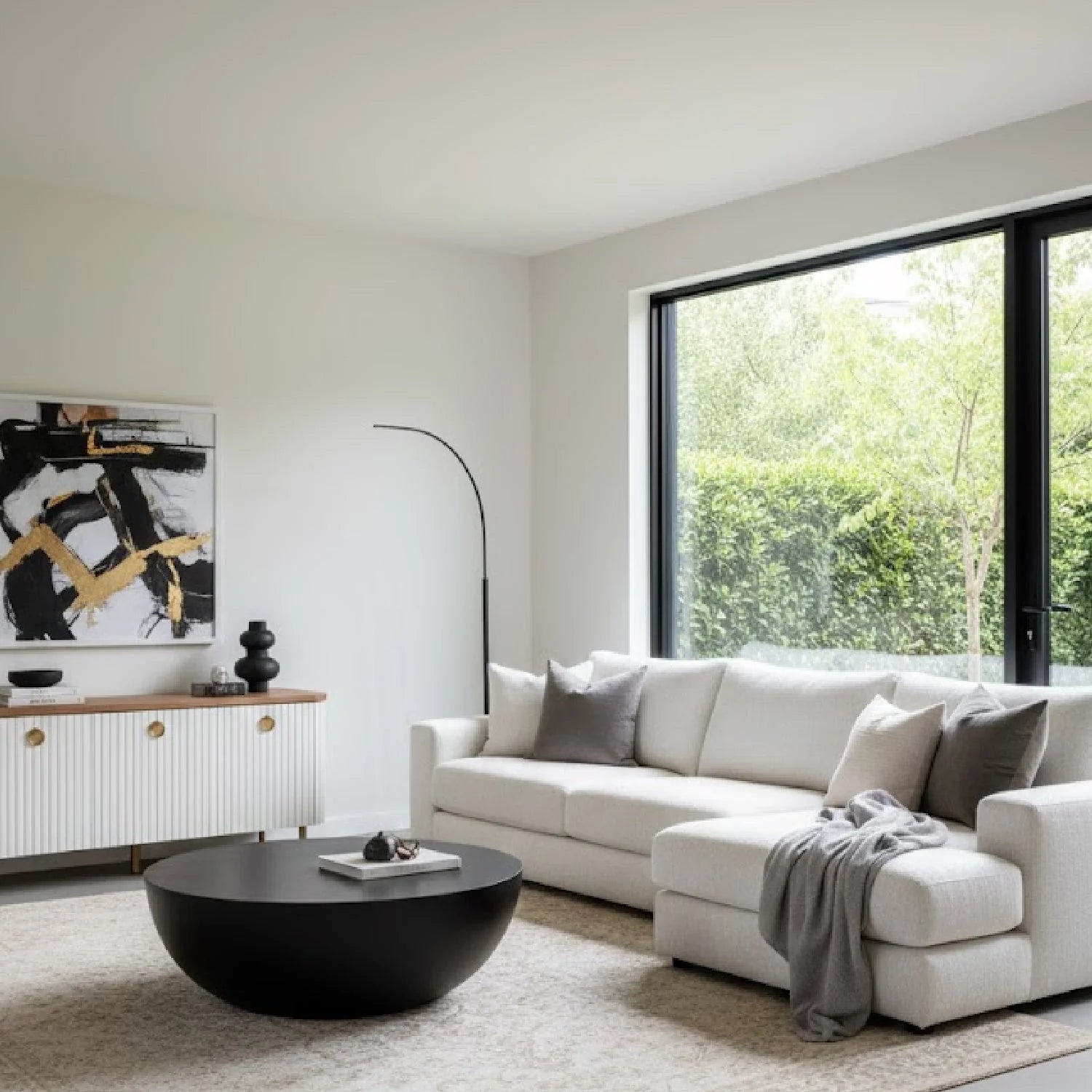 Luxury Round Concrete Coffee Table Modern Italian Style for Villa