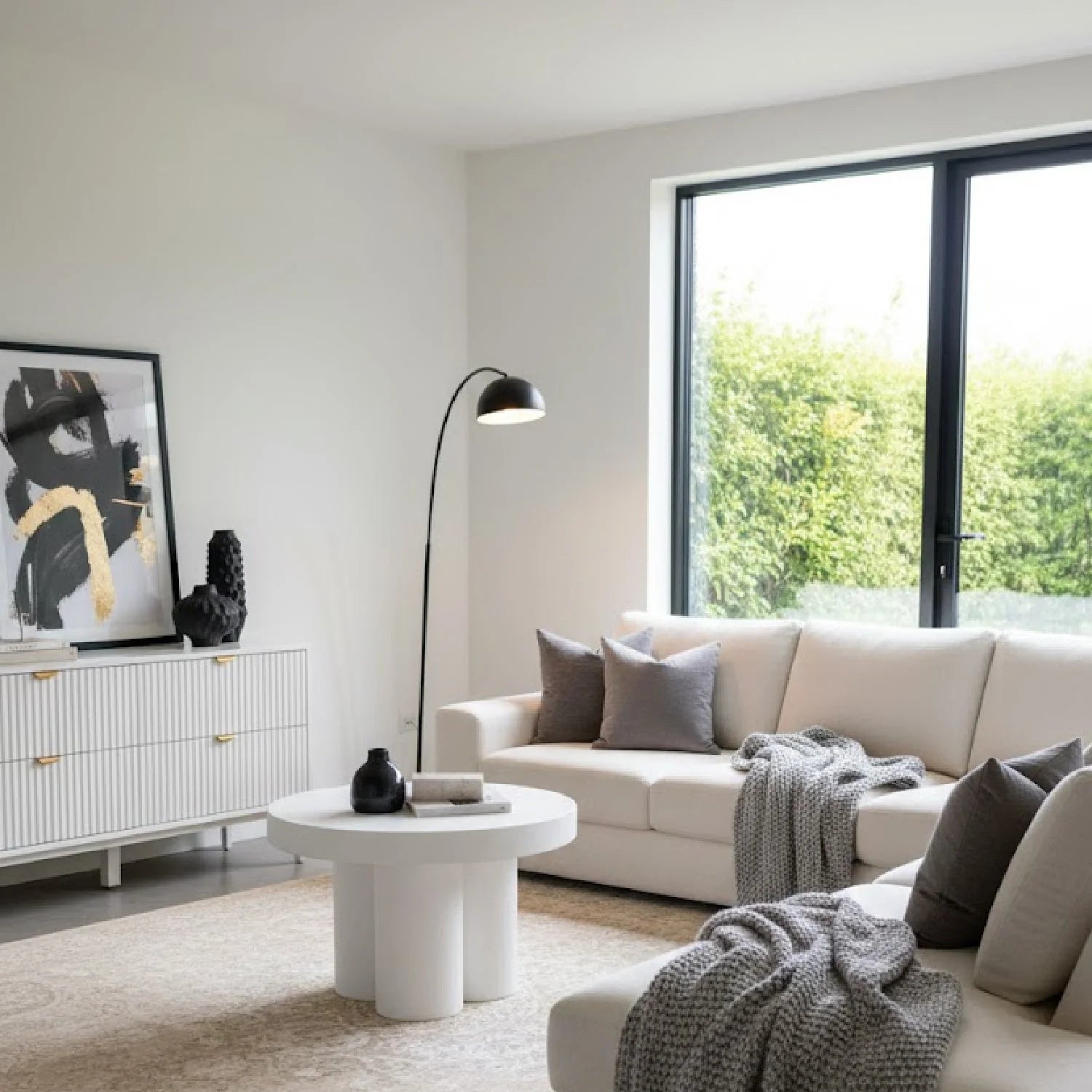 Luxury Round Concrete Coffee Table Modern Italian Style for Villa