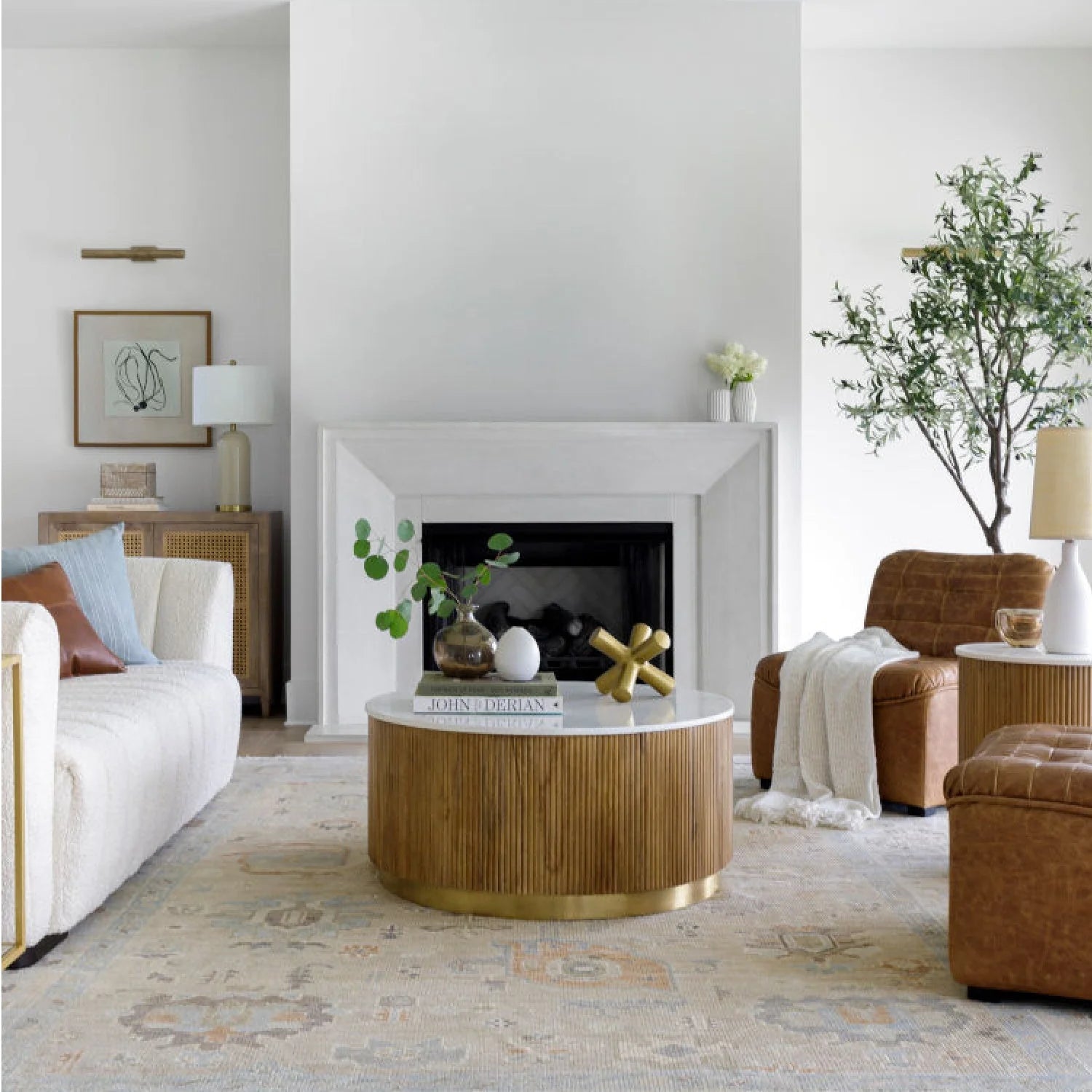 Luxury Round Fluted Wood Marble Coffee Table Modern Italian Style for Villa