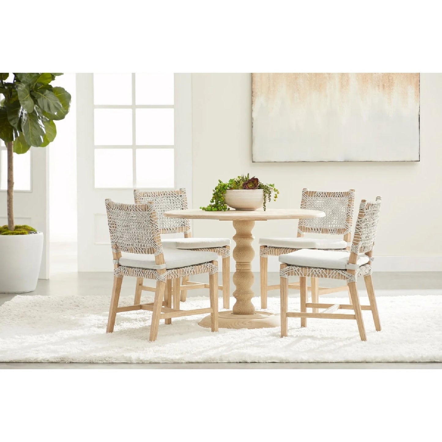 Luxury Round Gray Pine Dining Table Modern Italian Style for Villa