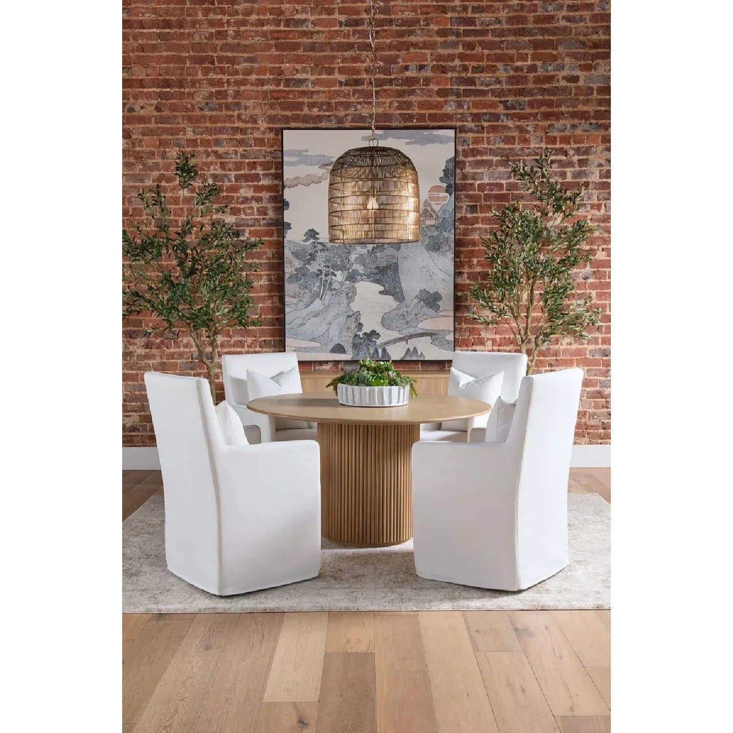 Luxury Round Natural Oak Dining Table Modern Italian Style for Villa
