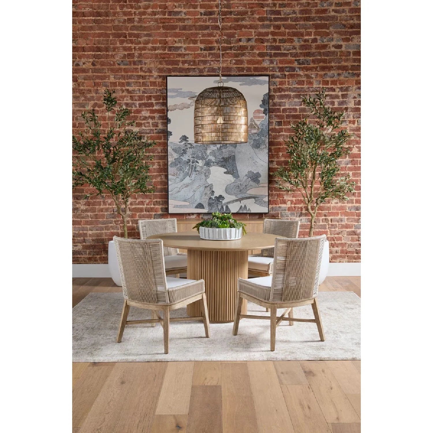 Luxury Round Natural Oak Dining Table Modern Italian Style for Villa