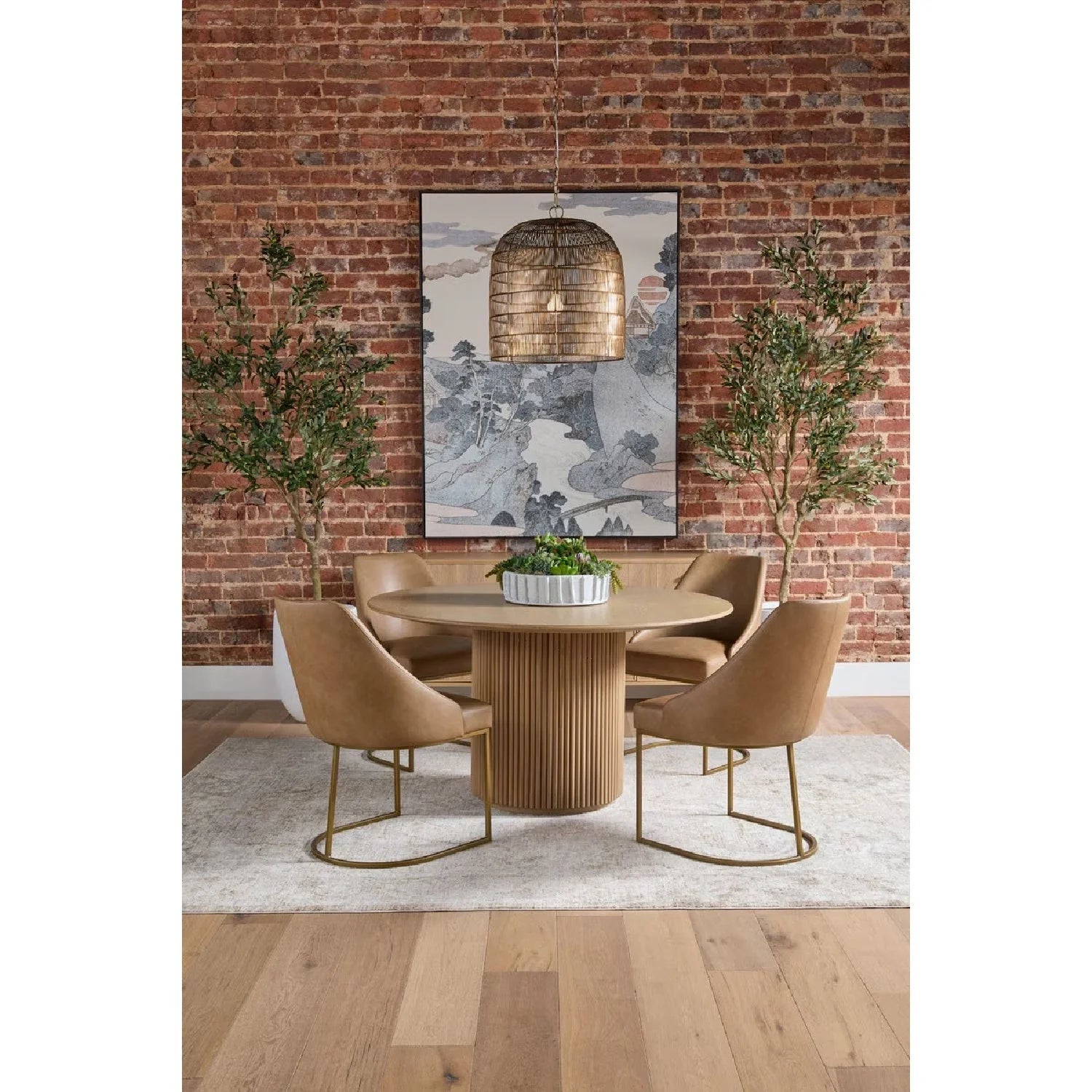 Luxury Round Natural Oak Dining Table Modern Italian Style for Villa