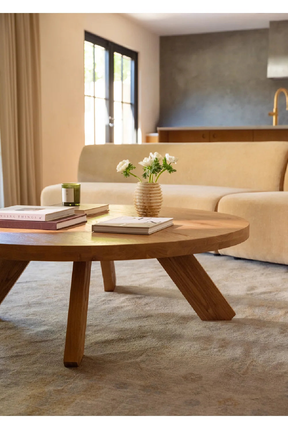 Luxury Round Solid Oak Coffee Table Modern Italian Style for Villa