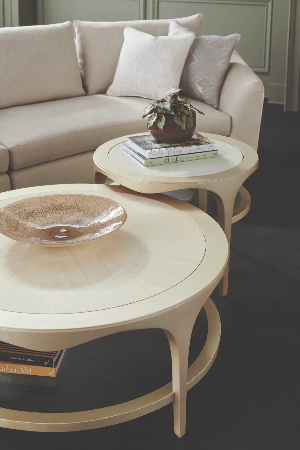 Luxury Round Stone Accent Table Modern Italian Style for Villa