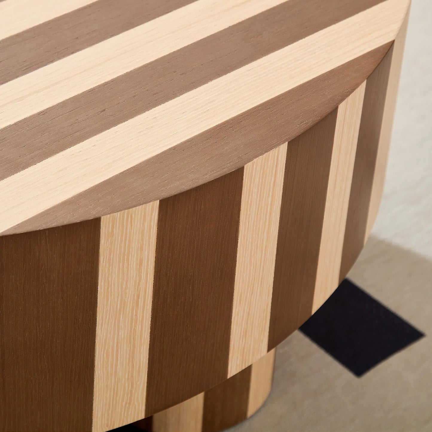 Luxury Round Striped Wood Coffee Table Modern Italian Style for Villa