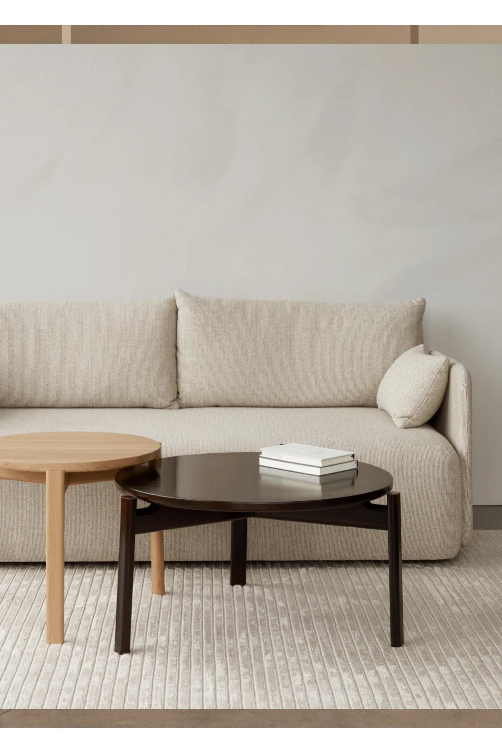 Luxury Round Wooden Coffee Table Modern Italian Style for Villa
