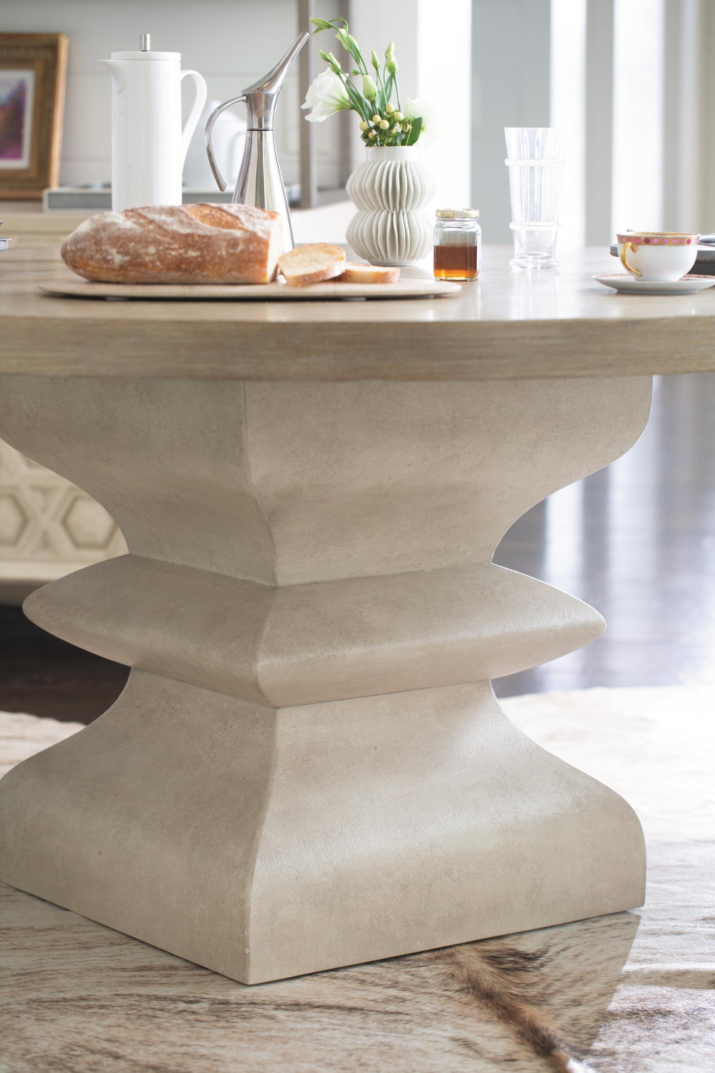Luxury Santa Barbara Dining Table Modern Italian Style for Villa