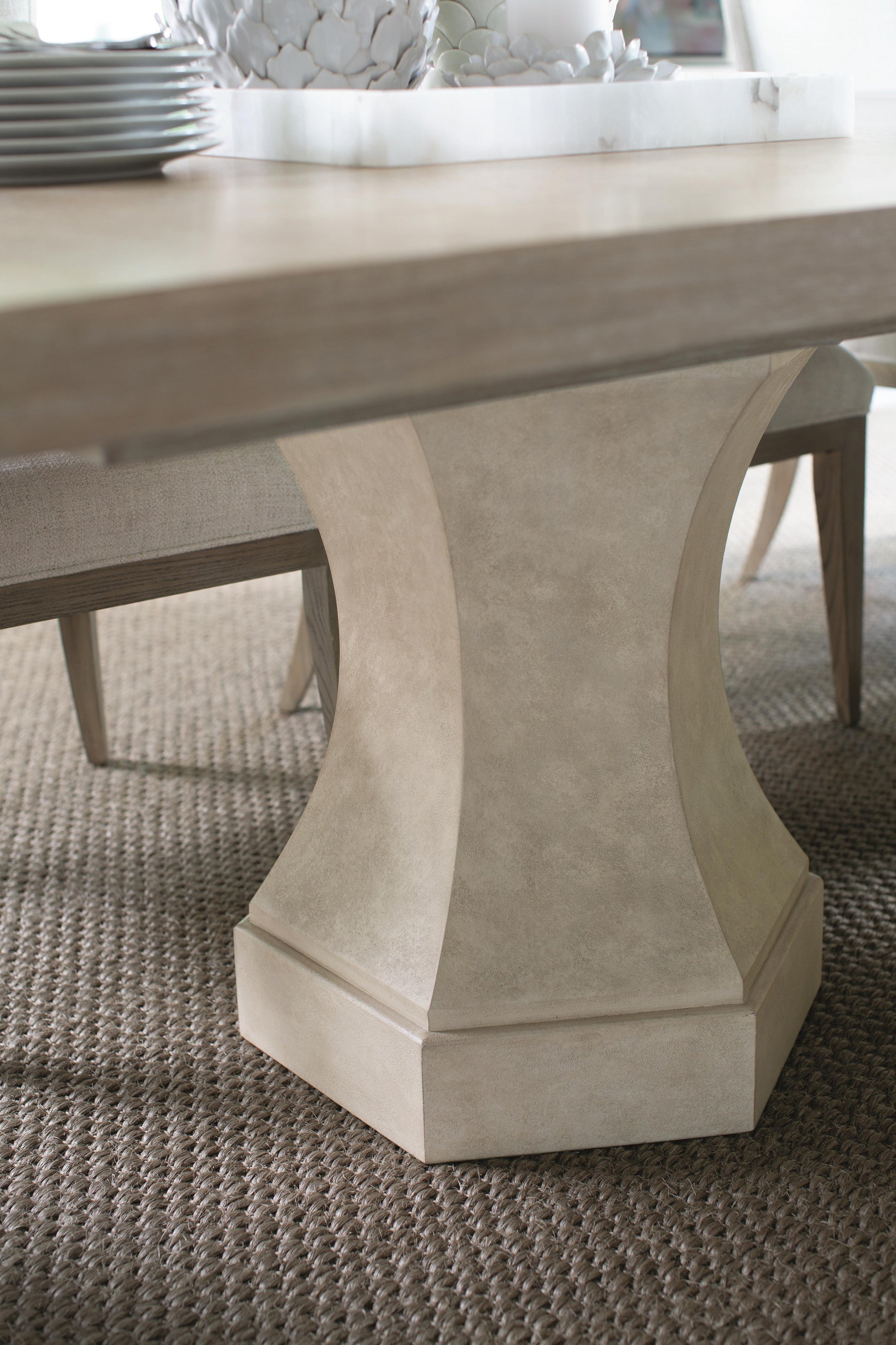 Luxury Santa Barbara Dining Table Modern Italian Style for Villa
