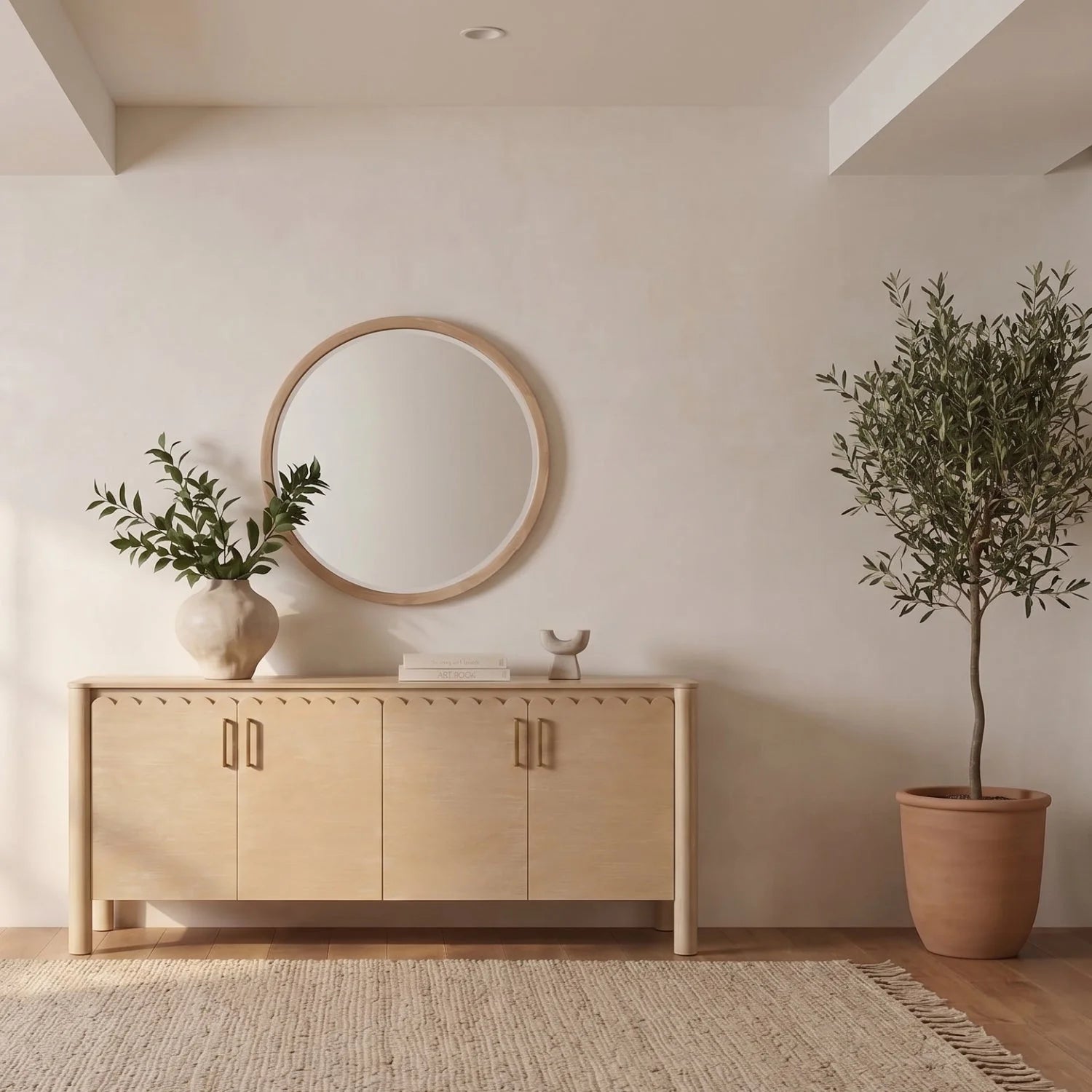 Luxury Scalloped Edge 4-Door Sideboard European Style for Villa
