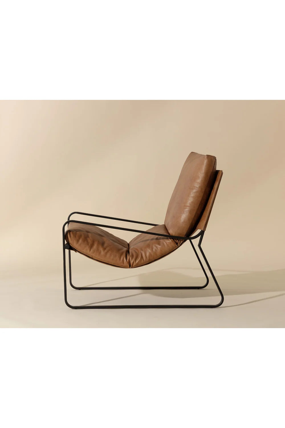 Luxury Scooped Leather Accent Chair European Style for Villa