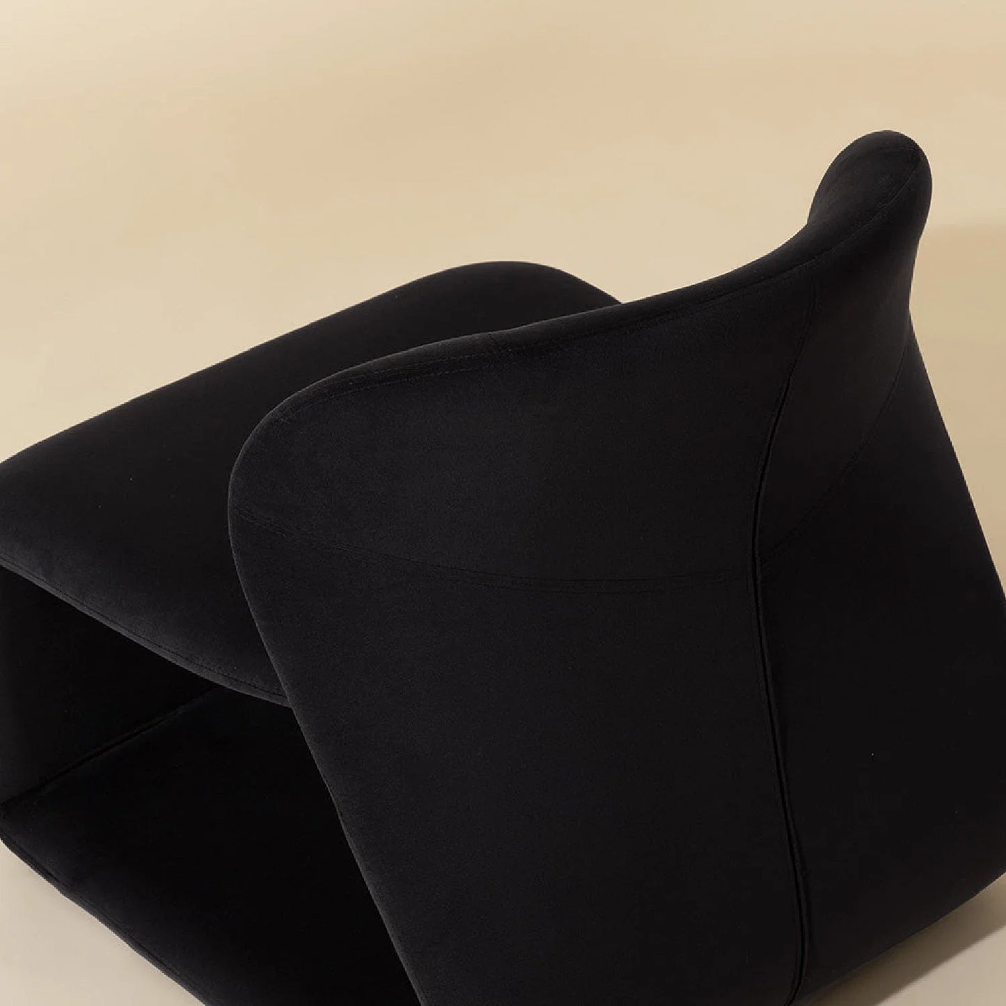 Luxury Sculpted Fabric Lounge Chair European Style for Villa