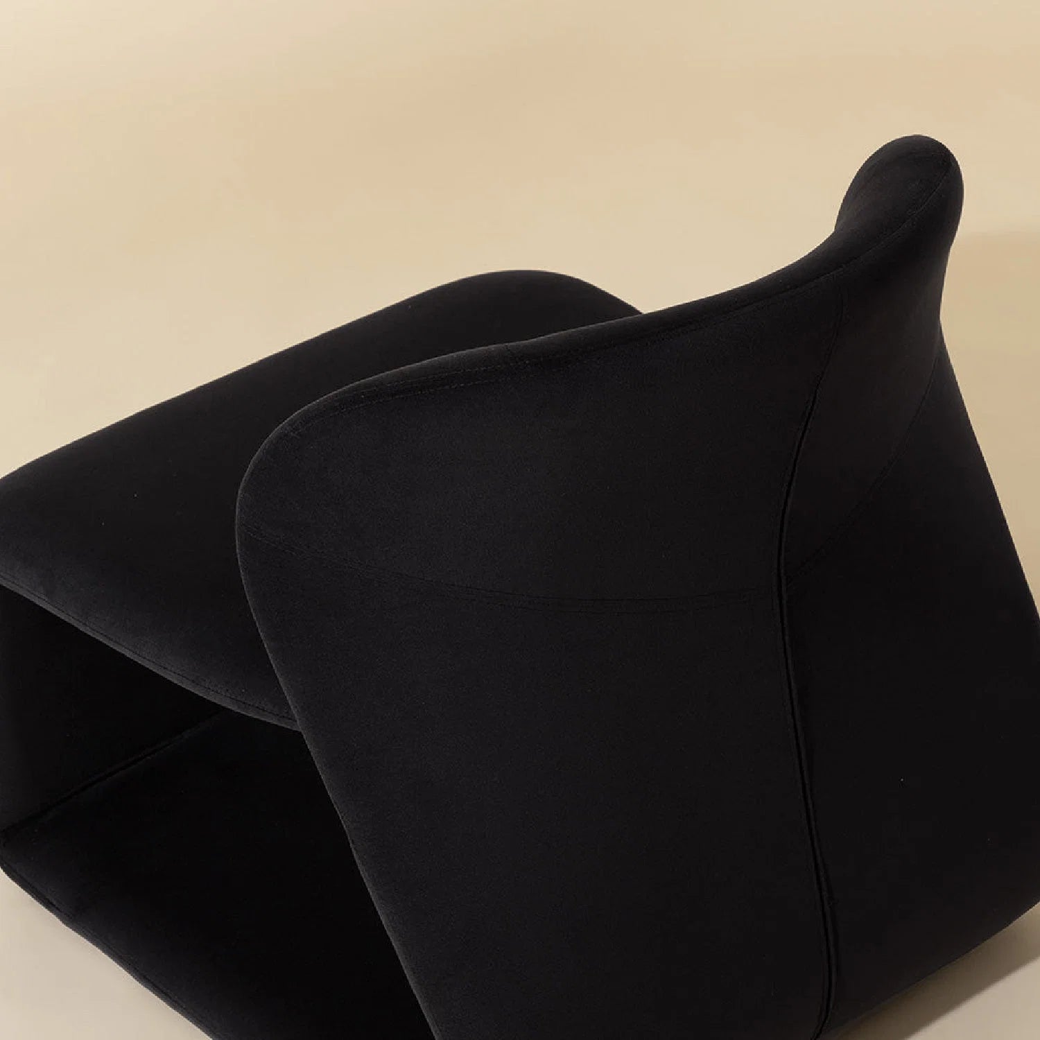 Luxury Sculpted Fabric Lounge Chair European Style for Villa