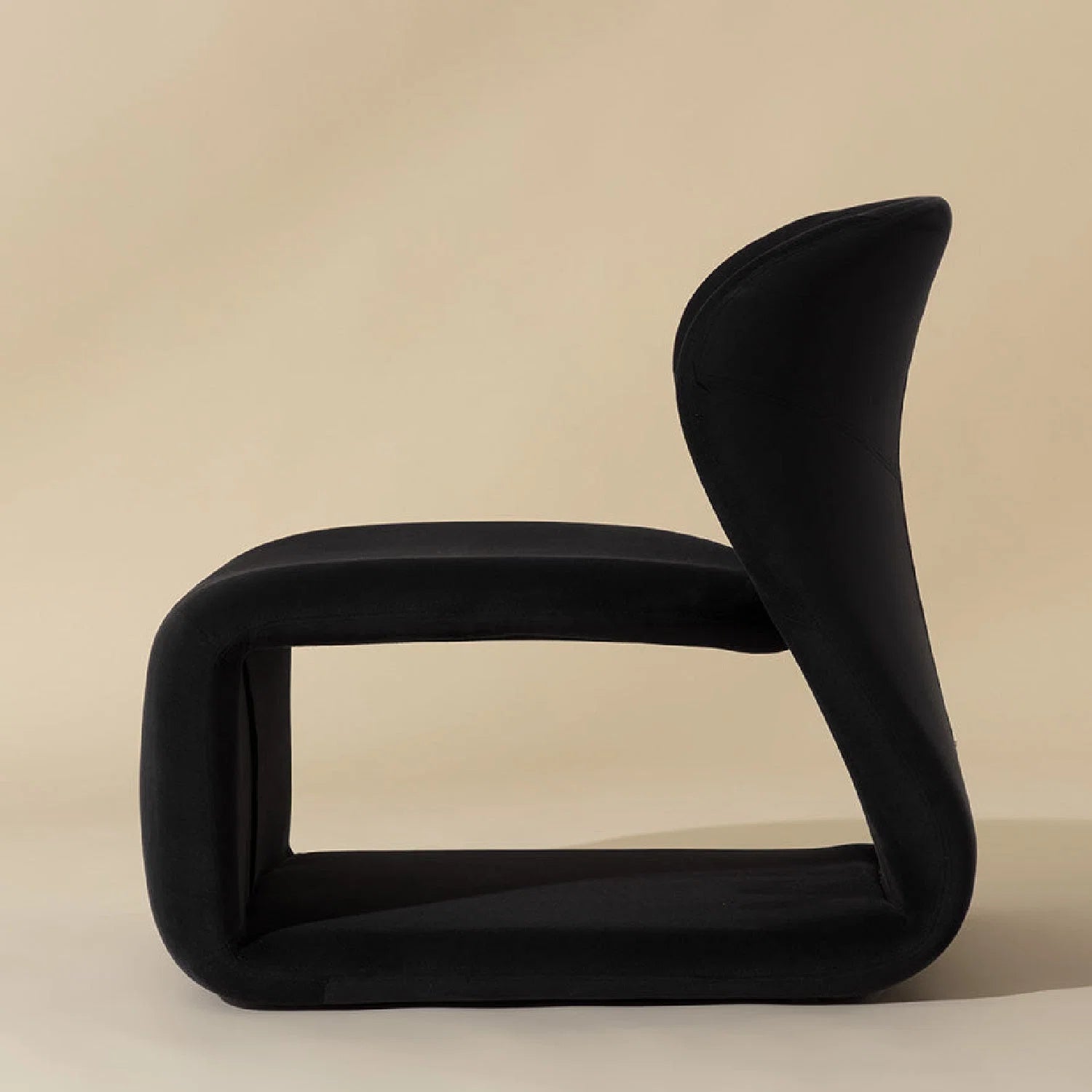 Luxury Sculpted Fabric Lounge Chair European Style for Villa