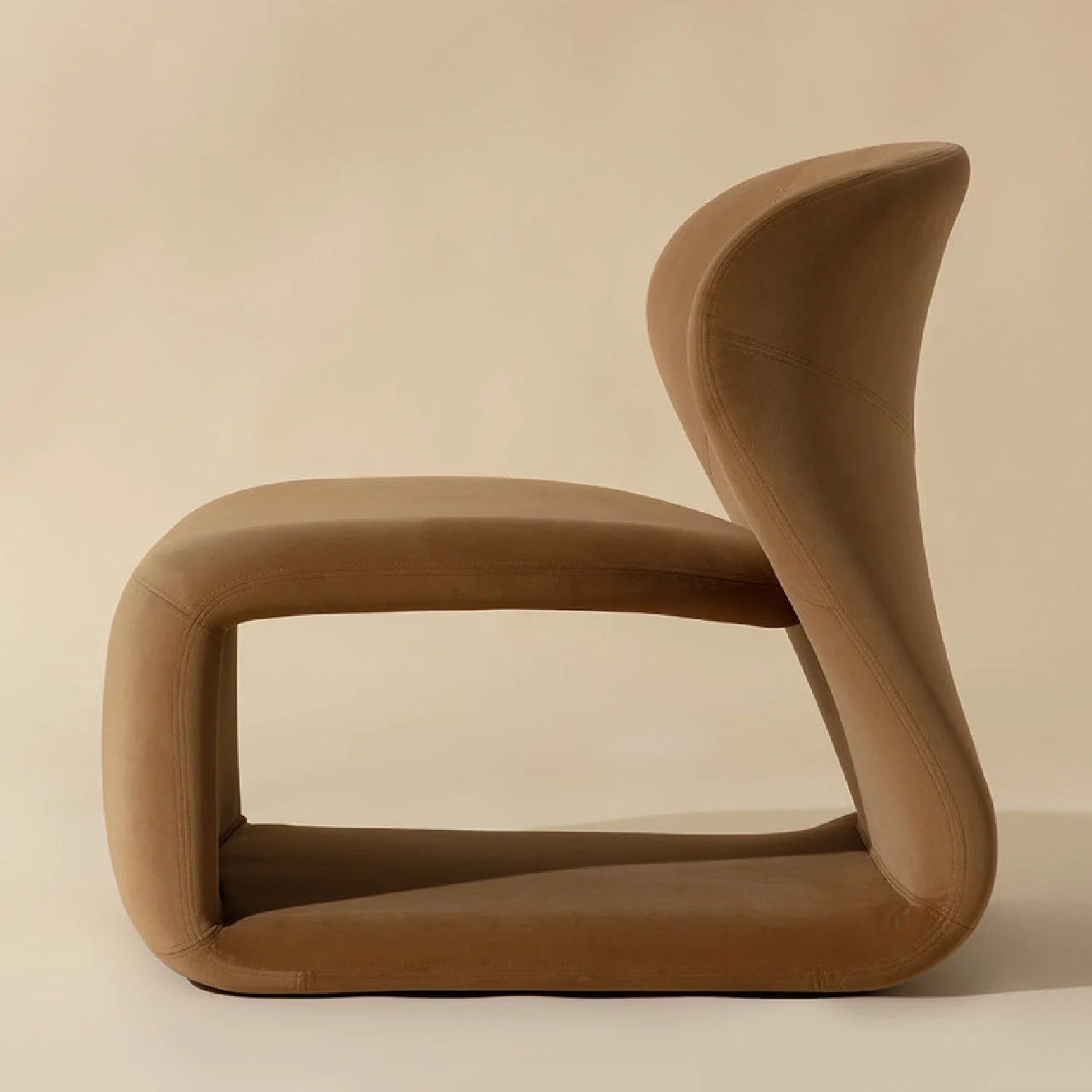 Luxury Sculpted Fabric Lounge Chair European Style for Villa