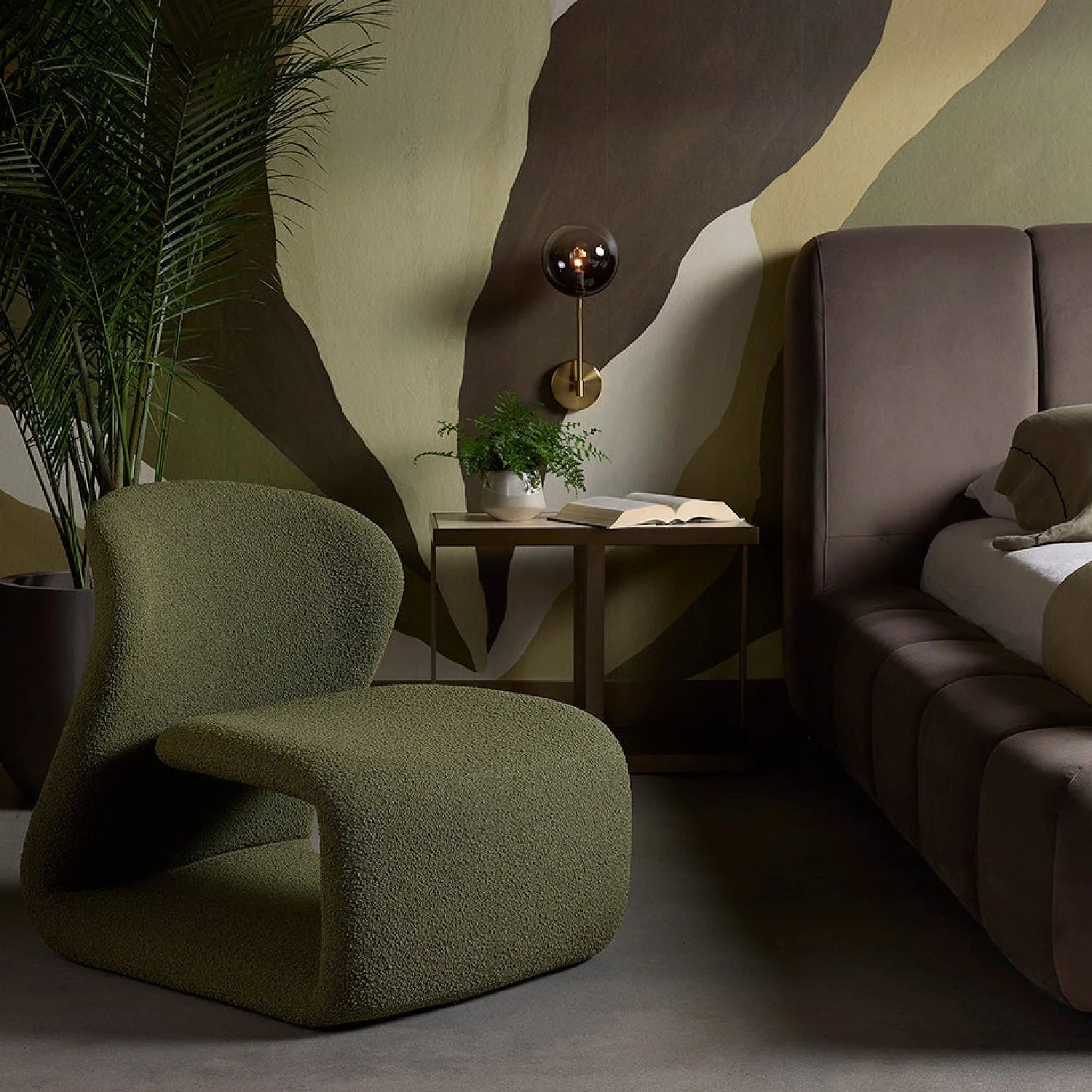 Luxury Sculpted Fabric Lounge Chair European Style for Villa