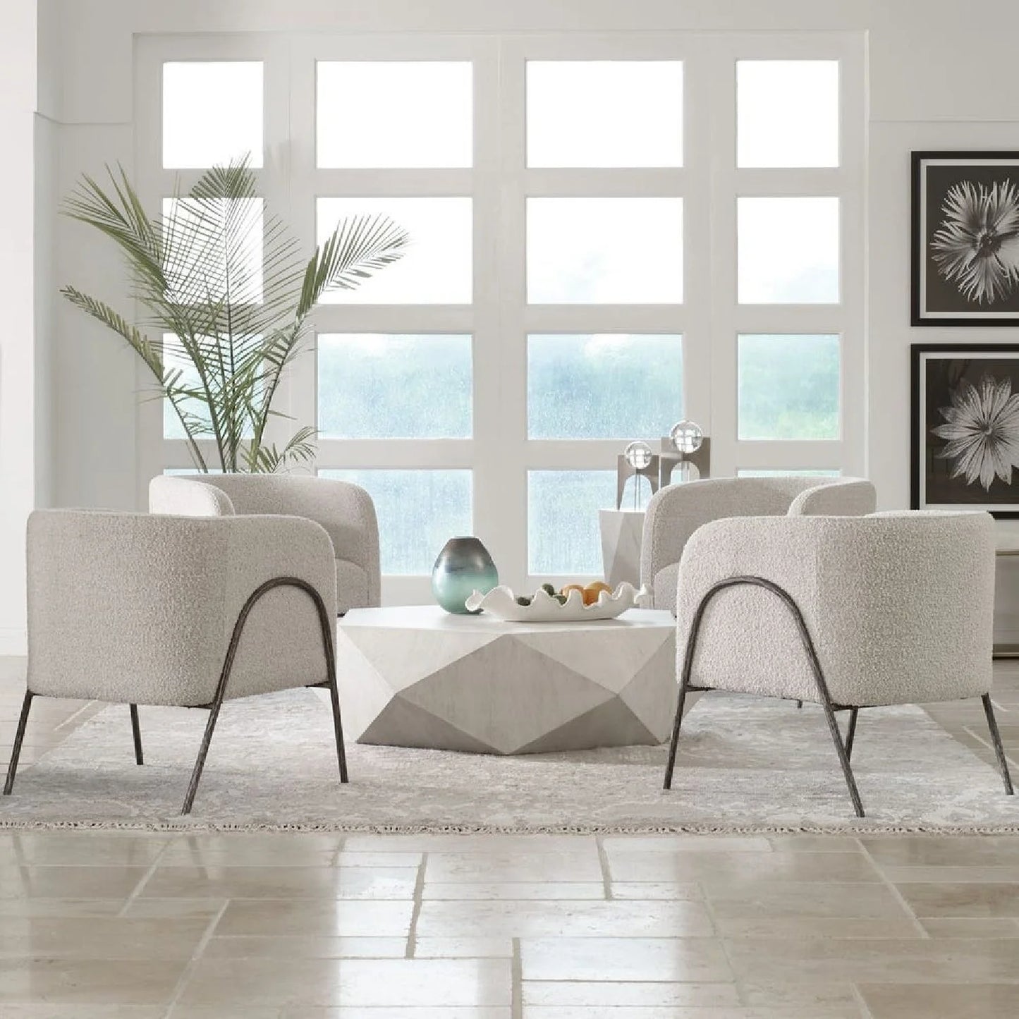 Luxury Sculptural Curved Scandinavian Accent Chair European Style for Villa
