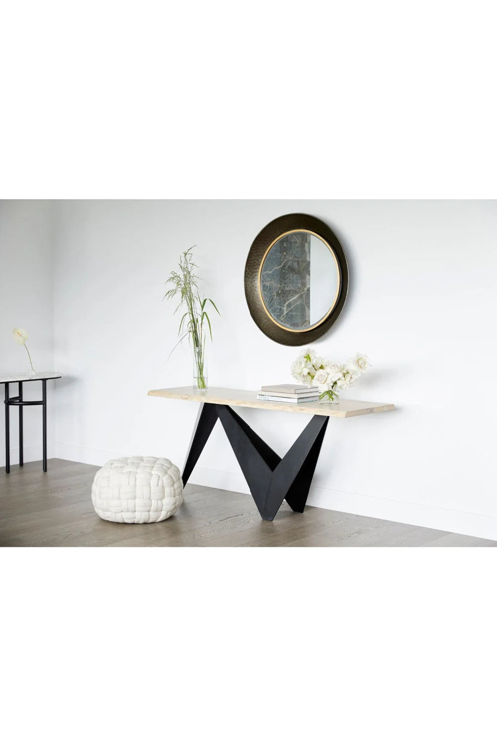 Luxury Sculptural Oak Console Table Modern Italian Style for Villa