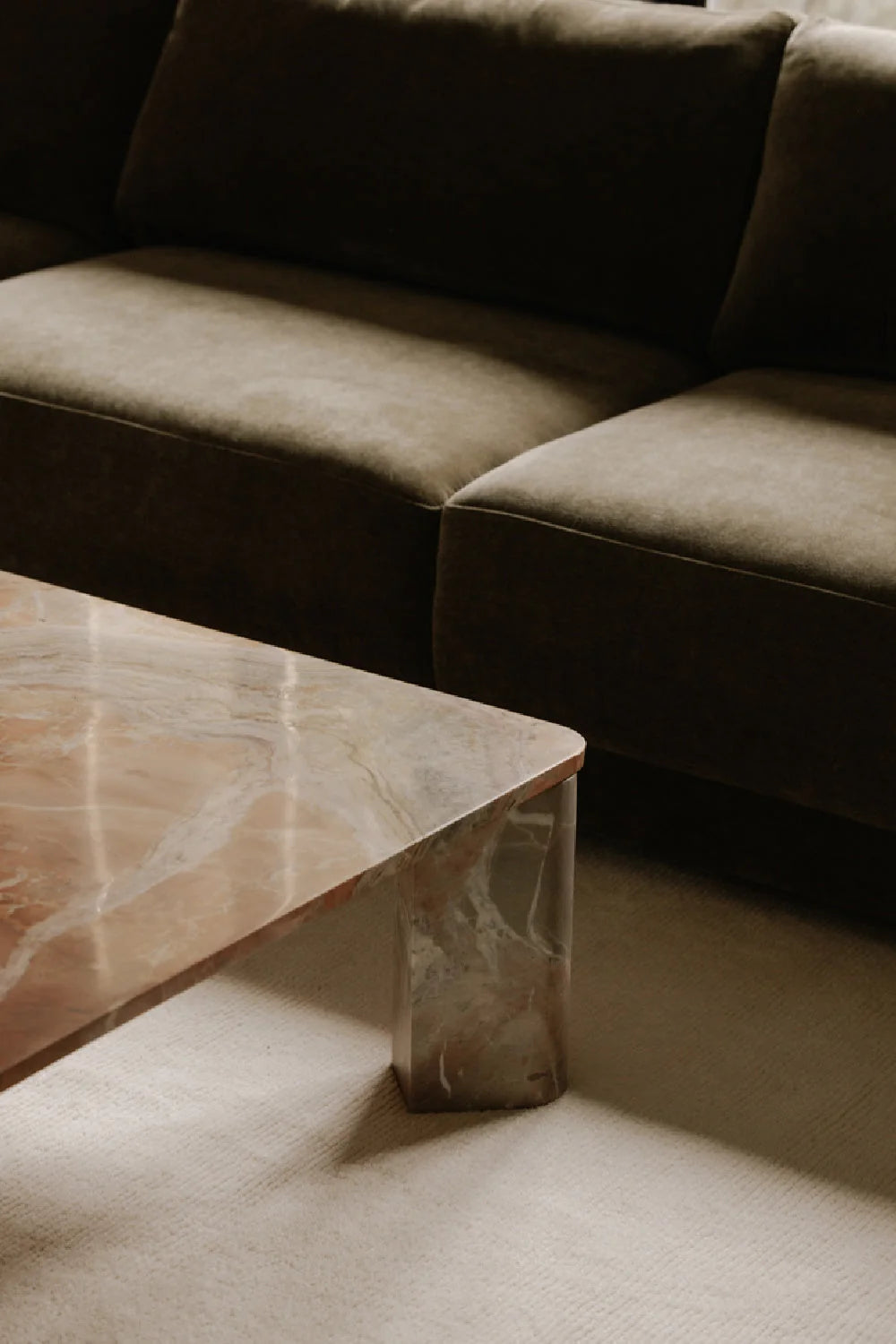 Luxury Sectional Sofa Modern Italian Style for Villa