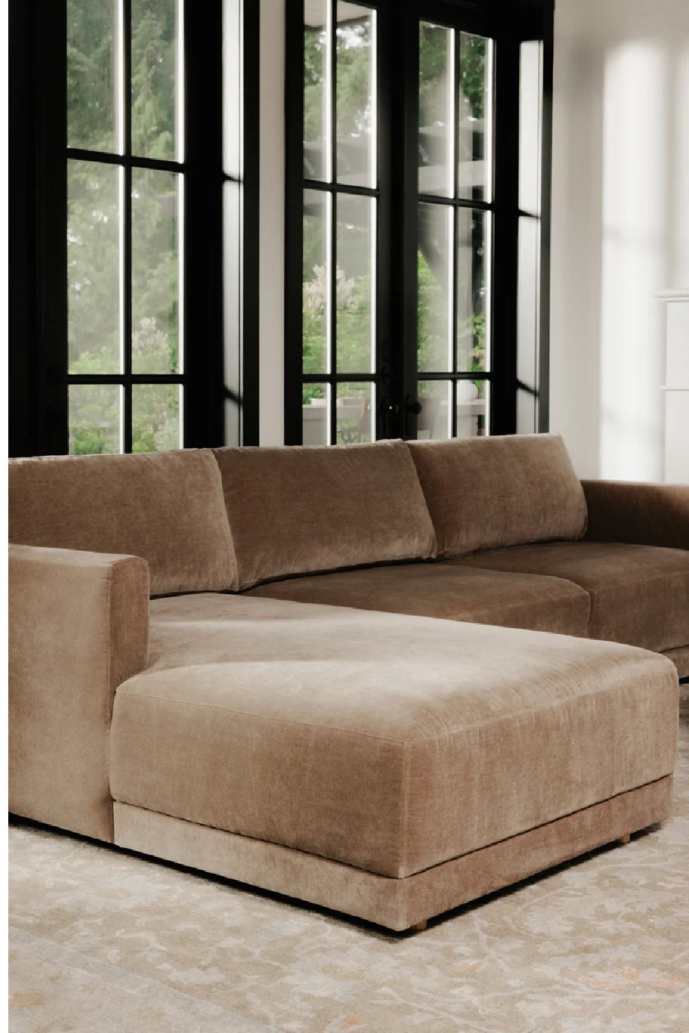 Luxury Sectional Sofa Modern Italian Style for Villa