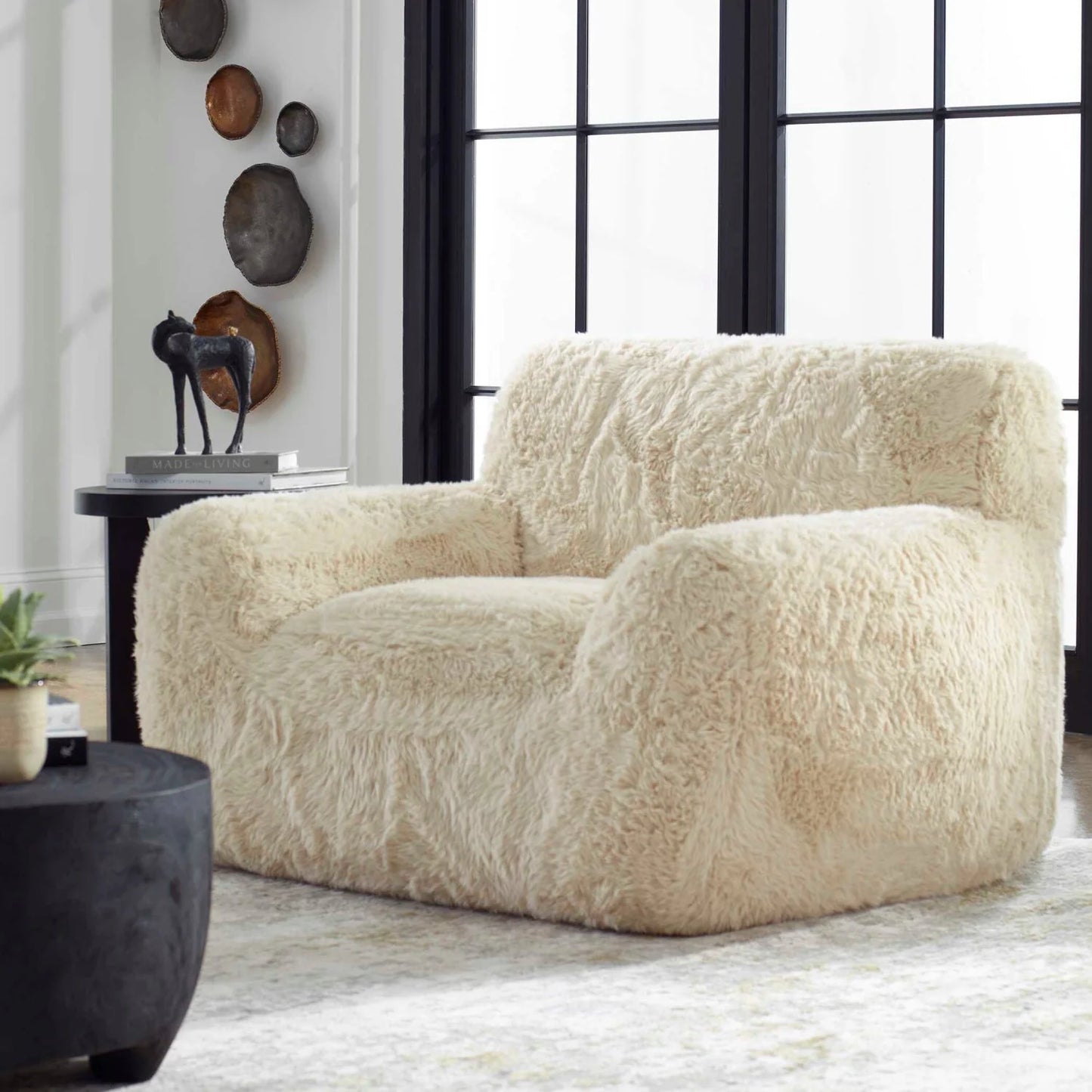 Luxury Sheepskin Accent Chair European Style for Villa