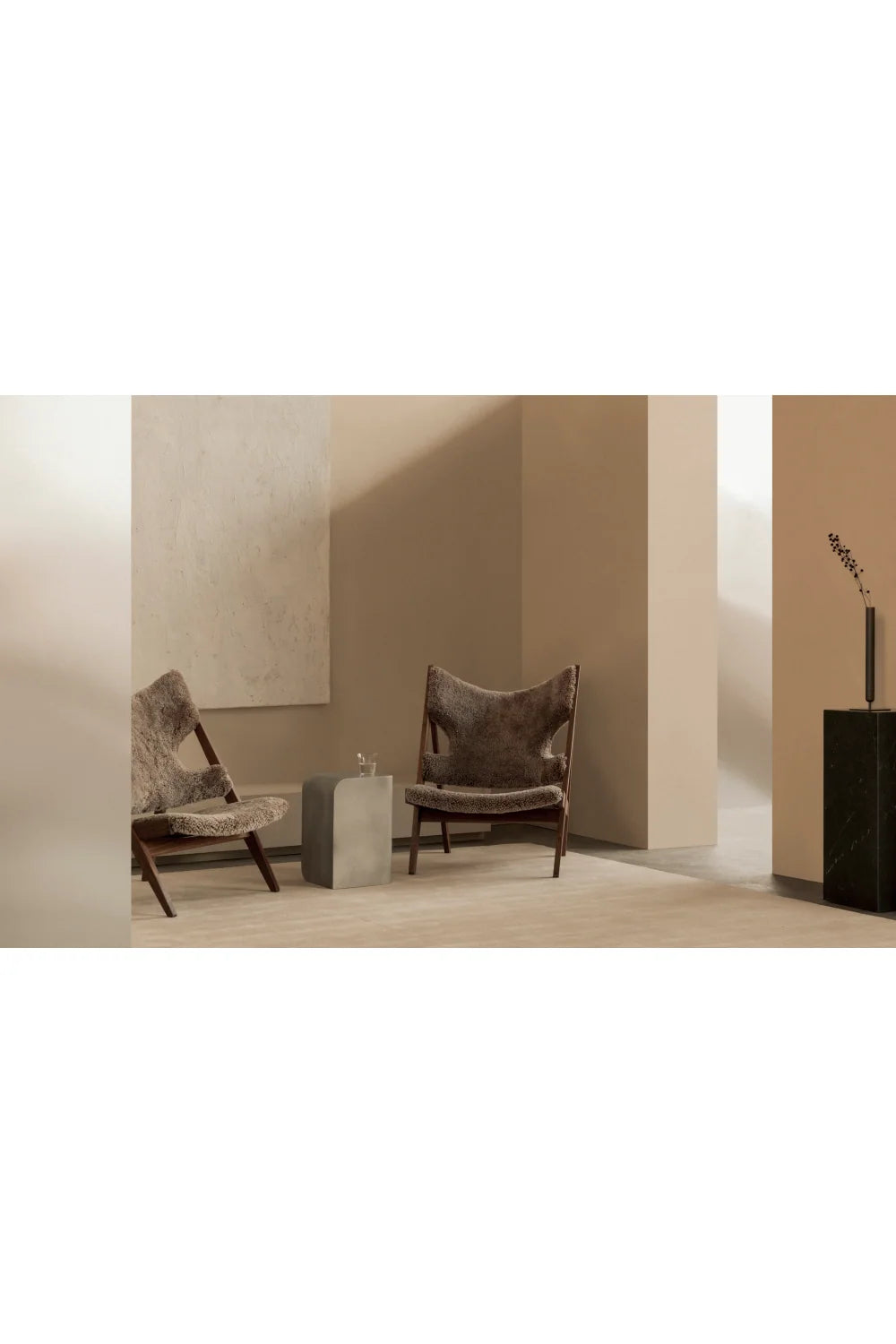 Luxury Sheepskin Knitting Lounge Chair Modern Italian Style for Villa