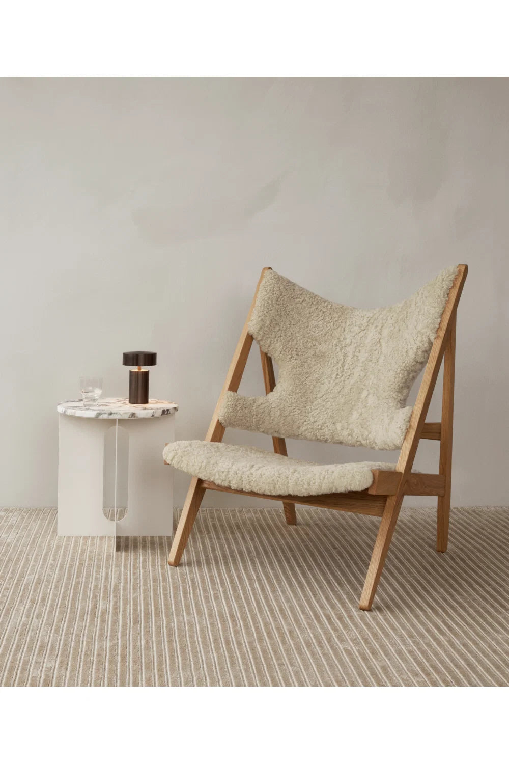Luxury Sheepskin Knitting Lounge Chair Modern Italian Style for Villa