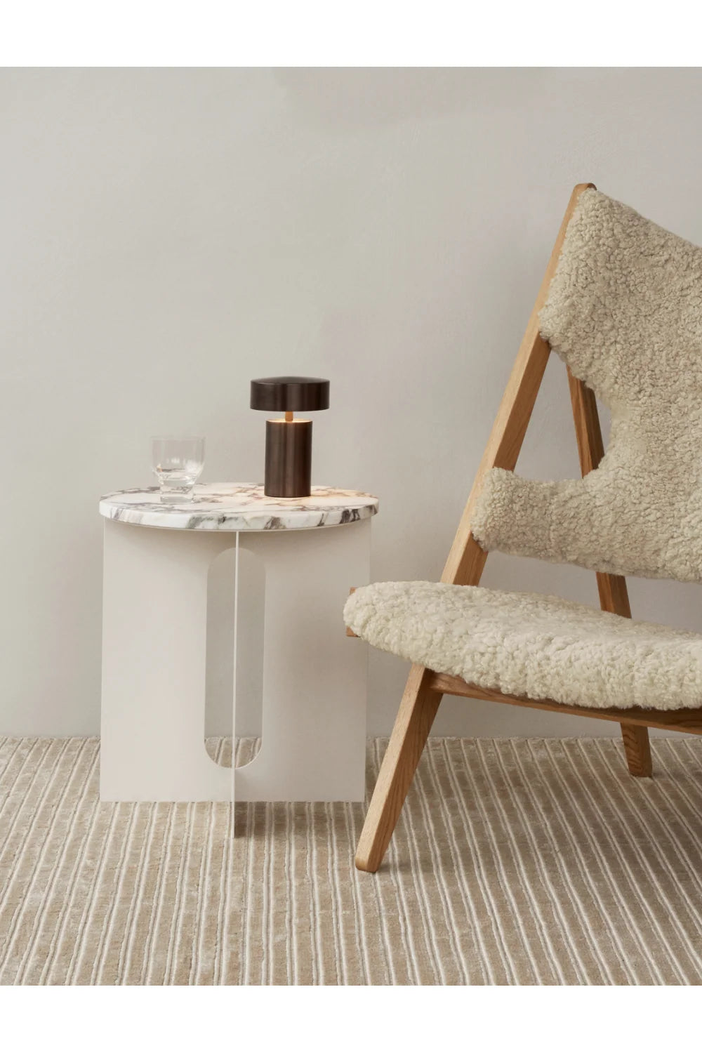 Luxury Sheepskin Knitting Lounge Chair Modern Italian Style for Villa