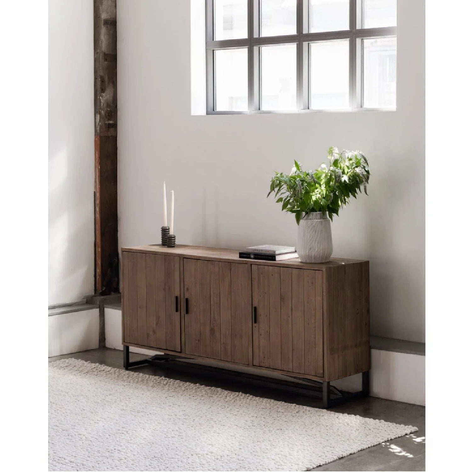 Luxury Slatted Pine 3-Door Sideboard European Style for Villa