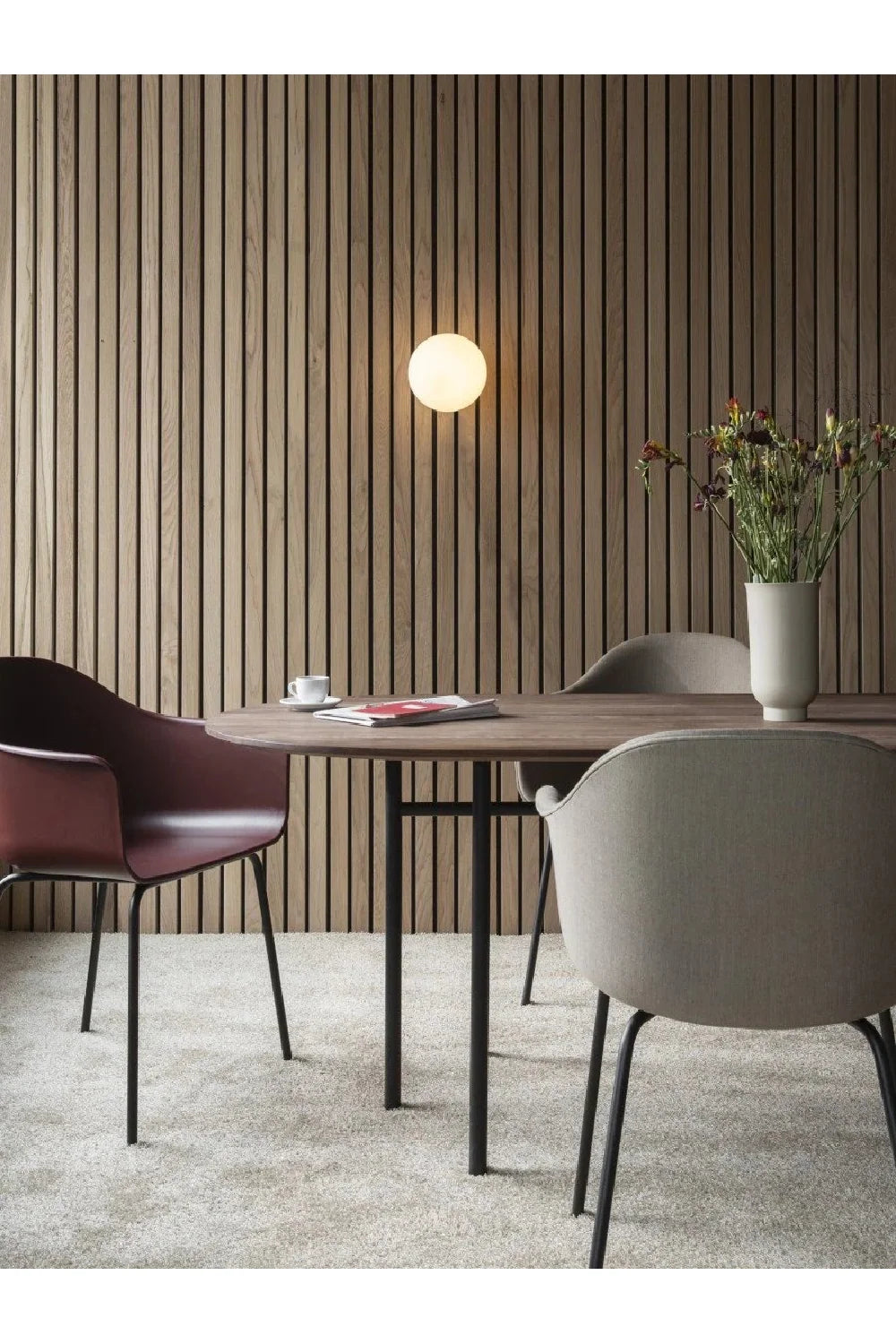 Luxury Snaregade Oval Dining Table Modern Italian Style for Villa