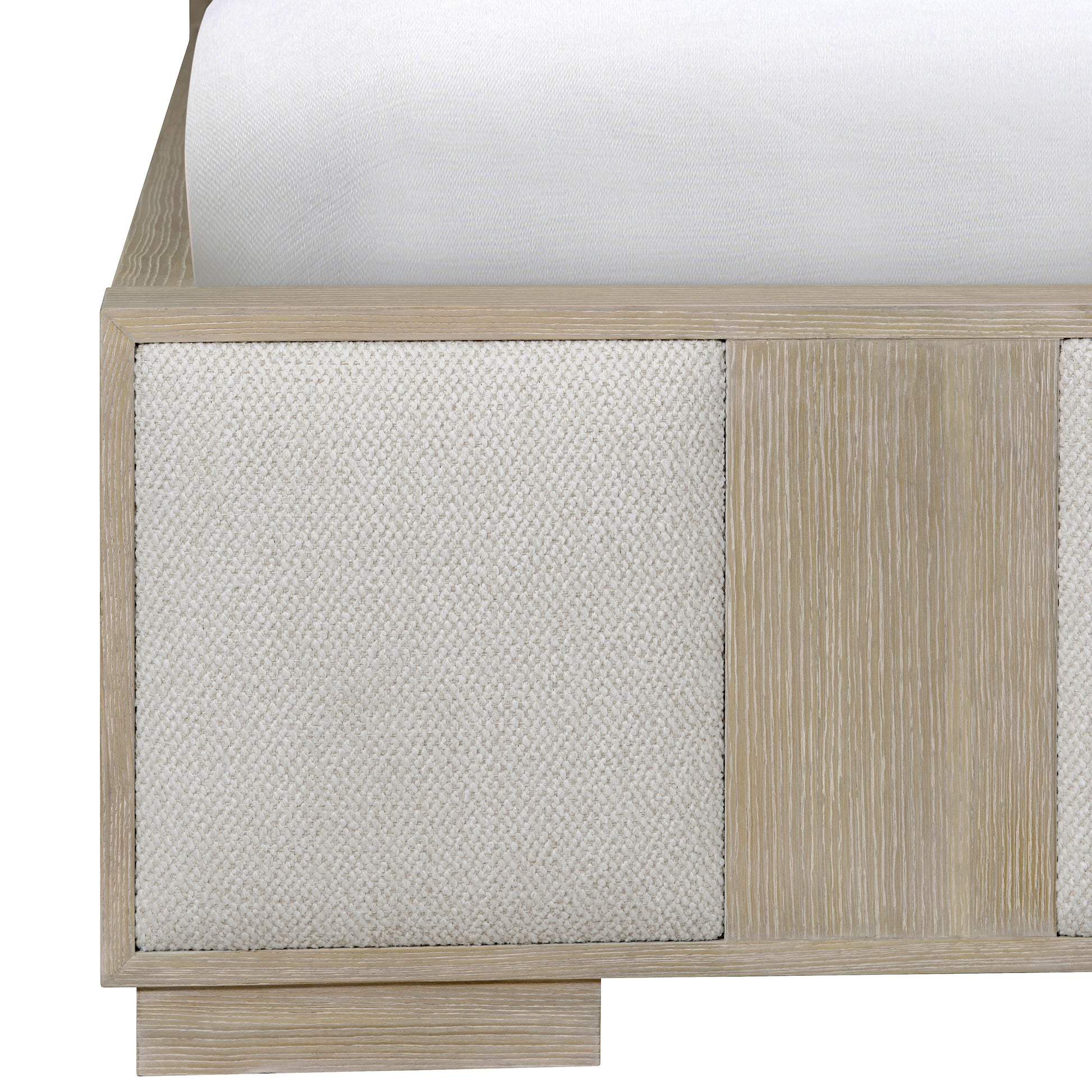 Luxury Solaria Fabric Panel Bed Modern Italian Style for Villa