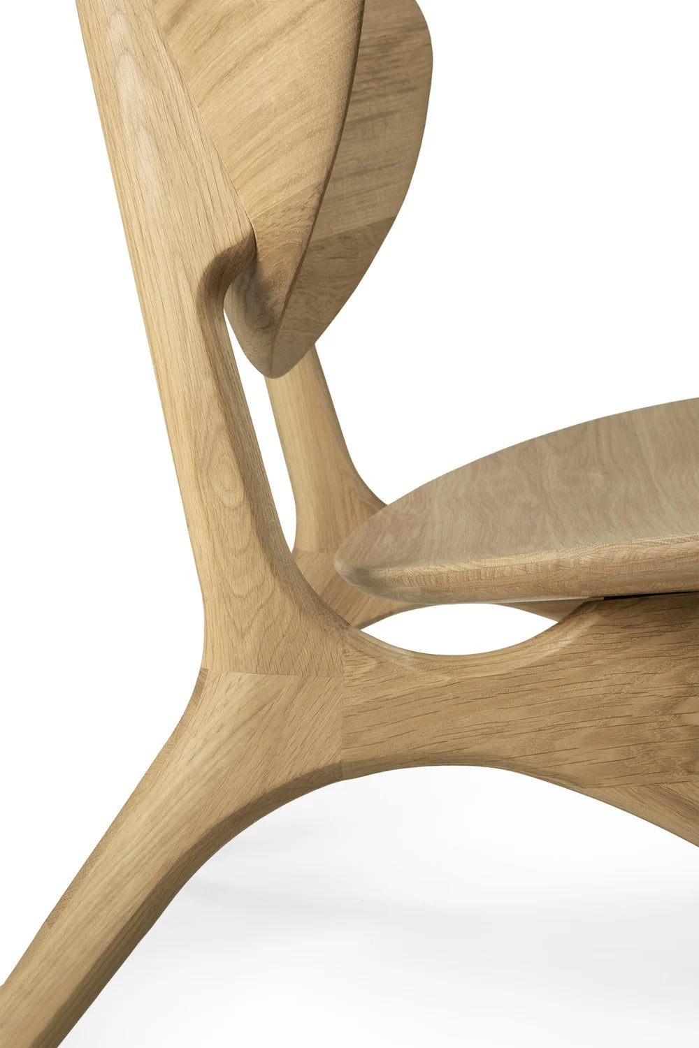 Luxury Solid Oak Lounge Chair Modern Italian Style for Villa
