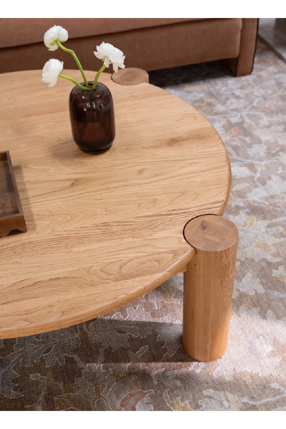Luxury Solid Oak Round Coffee Table Modern Italian Style for Villa