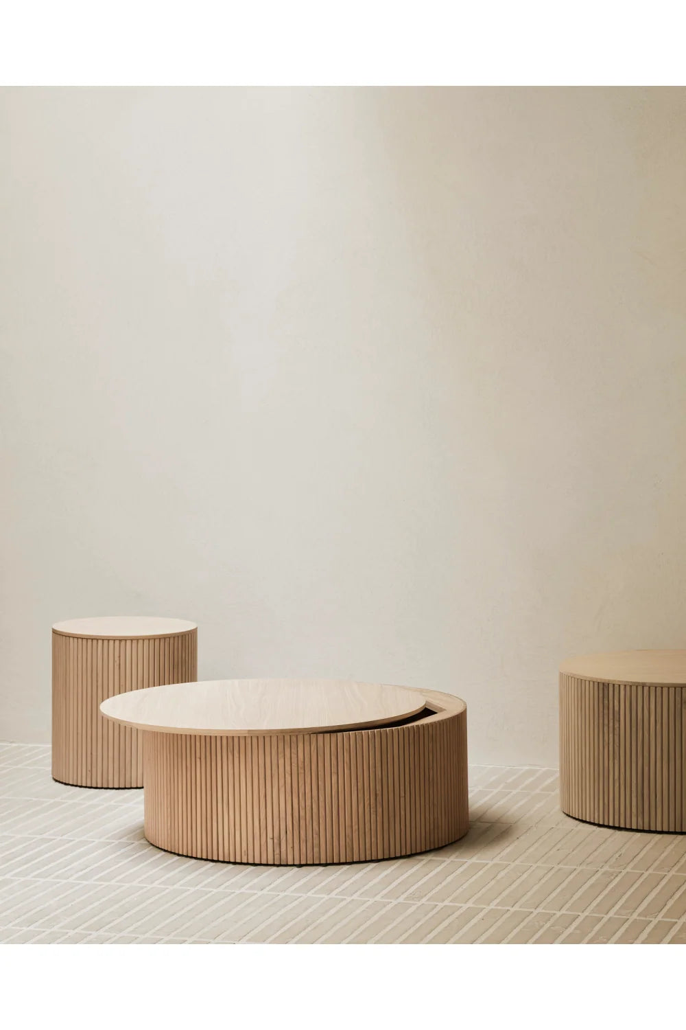Luxury Solid Oak Round Storage Coffee Table Modern Italian Style for Villa