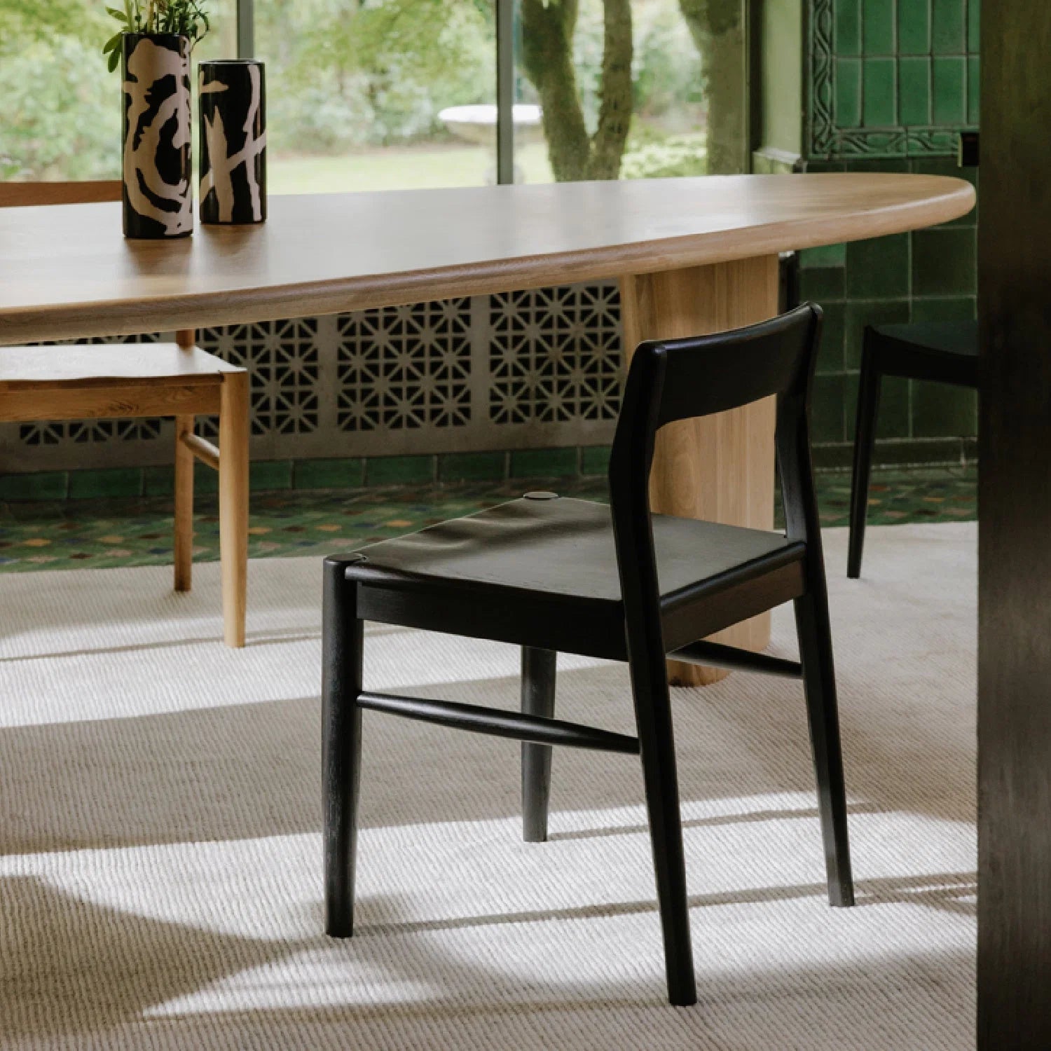 Luxury Solid Wood Open-Back Modern Dining Chair European Style for Villa