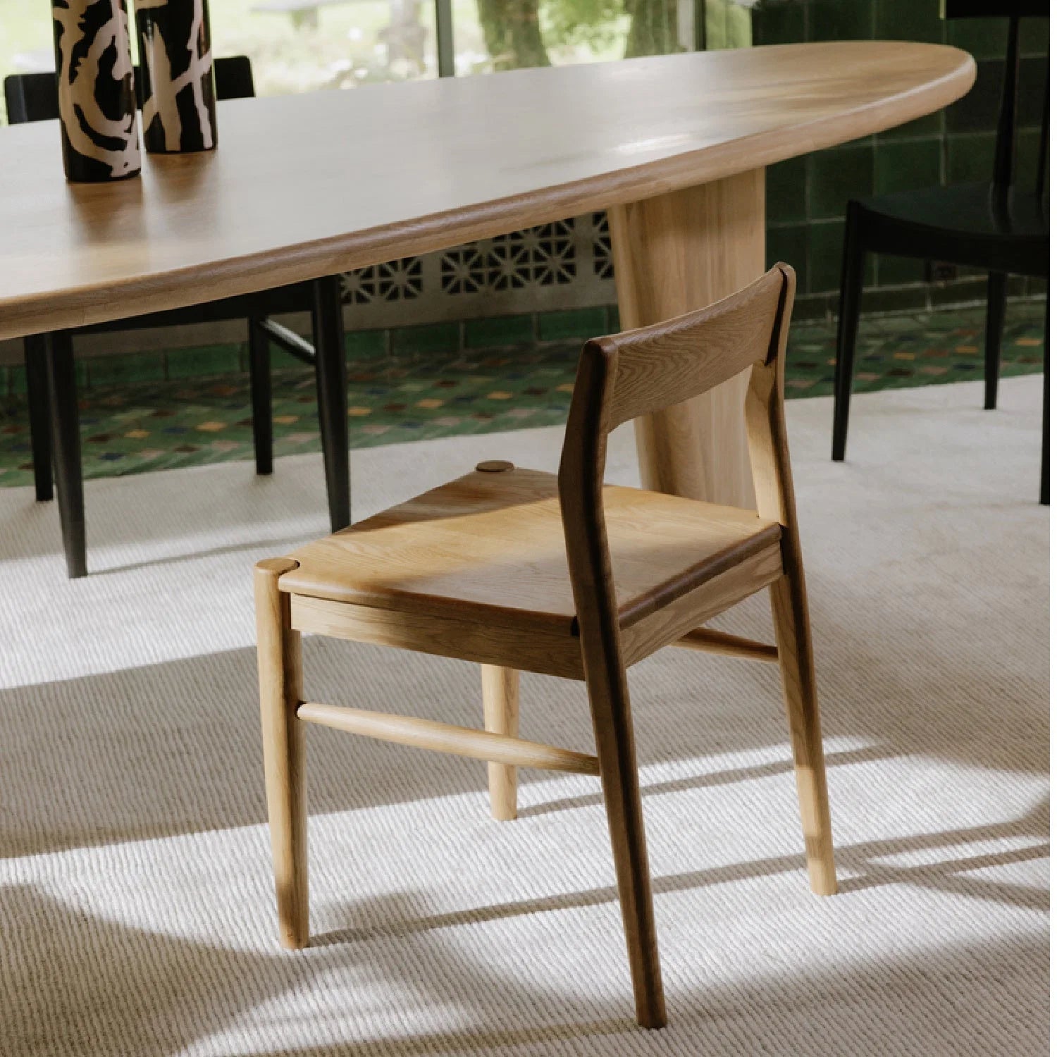 Luxury Solid Wood Open-Back Modern Dining Chair European Style for Villa